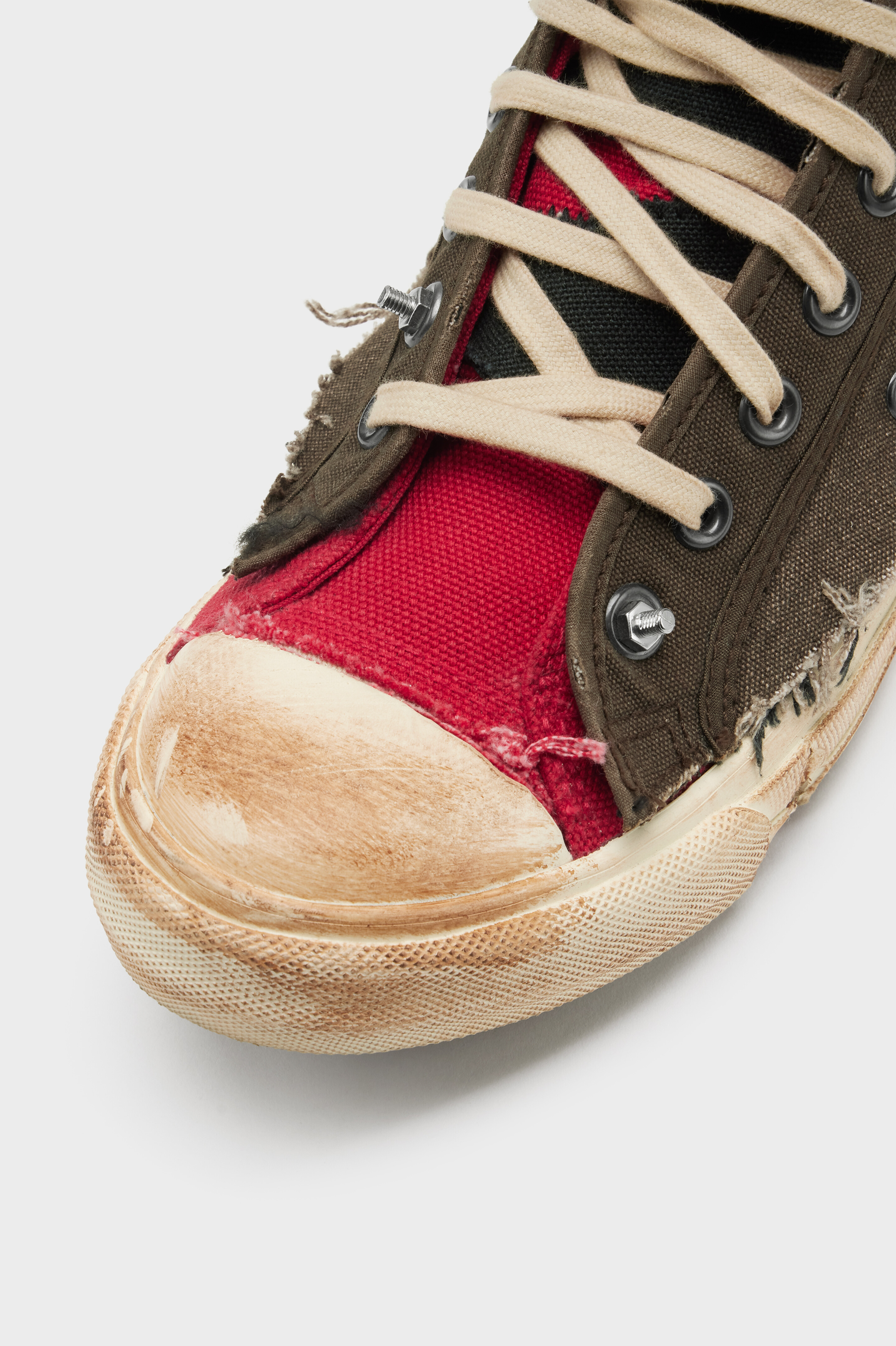 LOVE TO DEATH SNEAKERS
