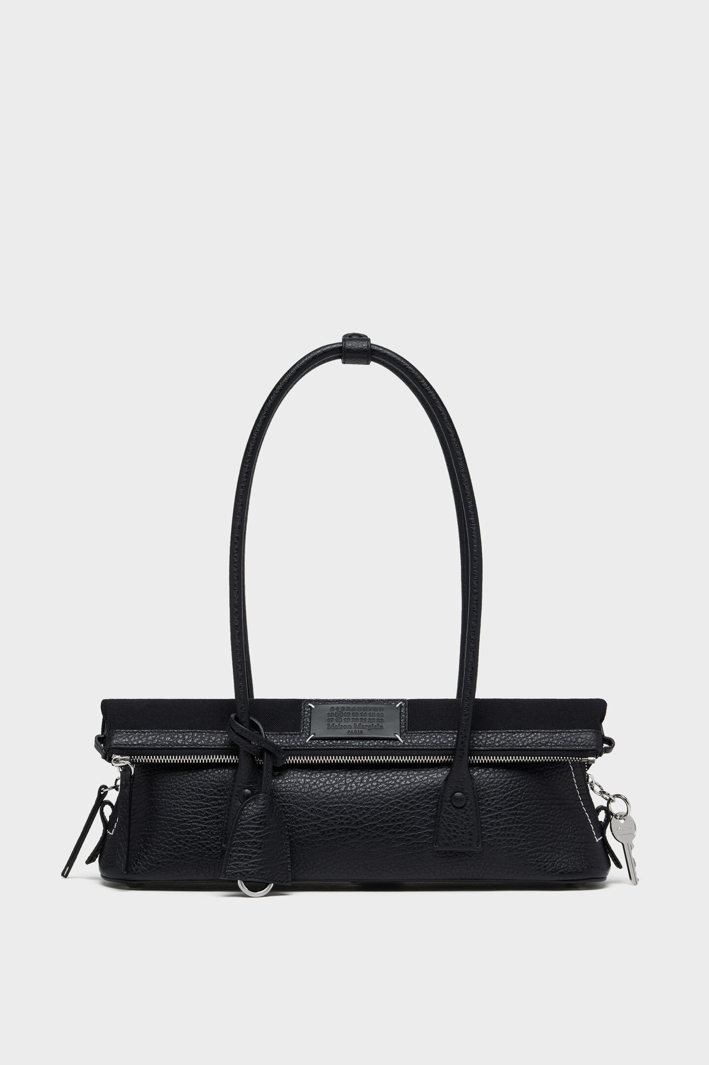 Black 5AC Shoulder East West | Maison Margiela Official