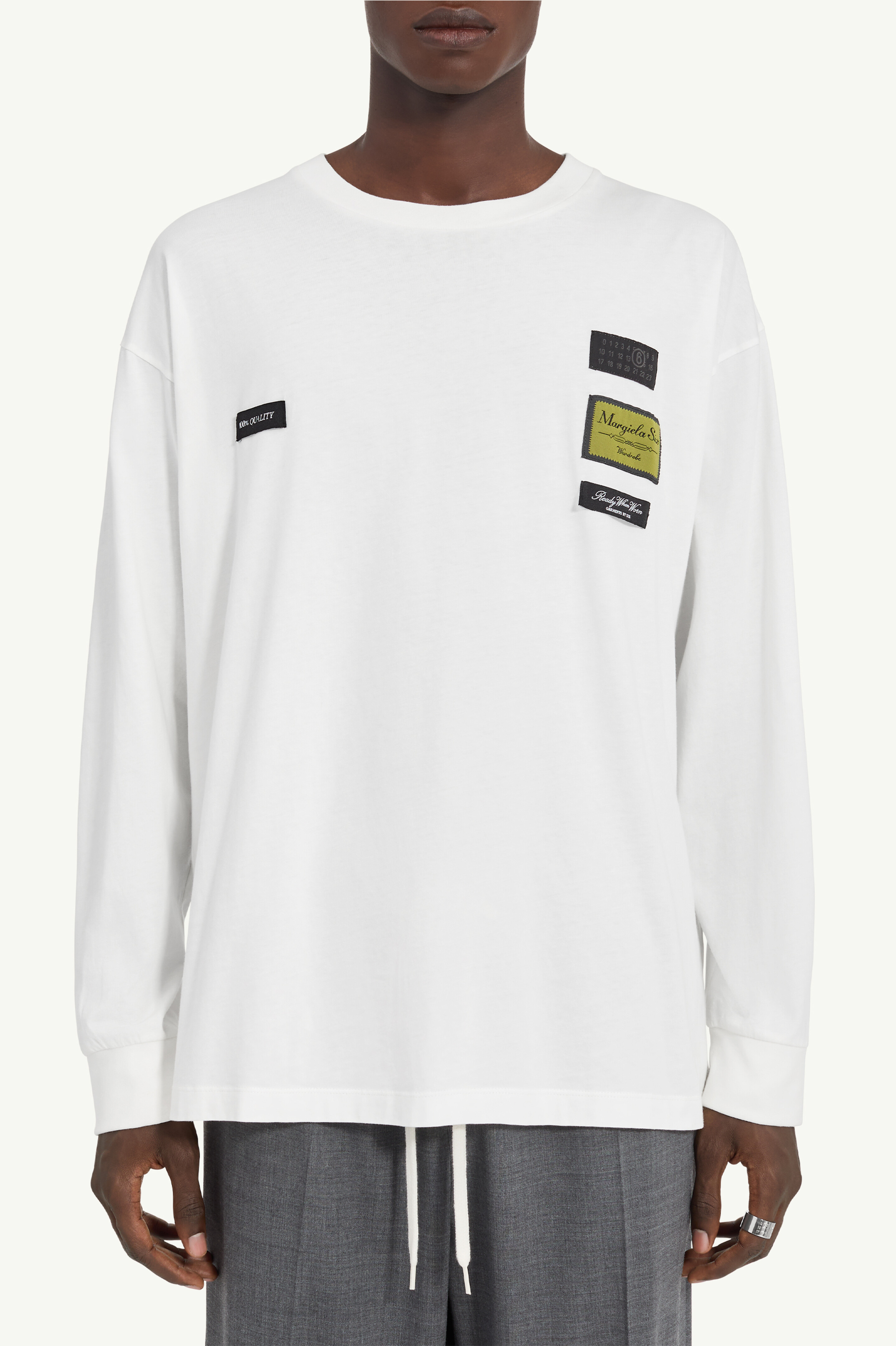 Long-sleeve T-shirt