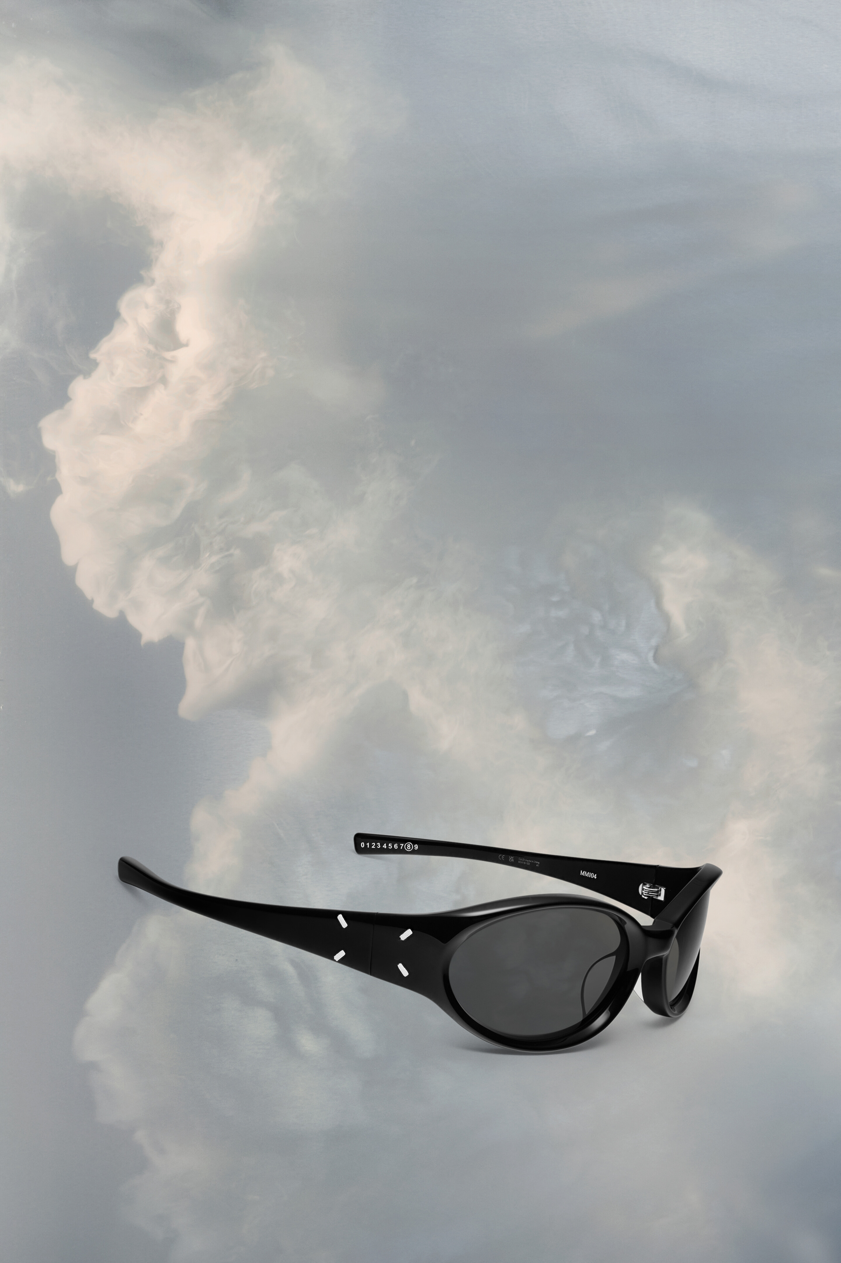 小物 Maison Margiela x Gentle Monster MM104 Black MM X Gentle Monster MM104 | Maison Margiela Official