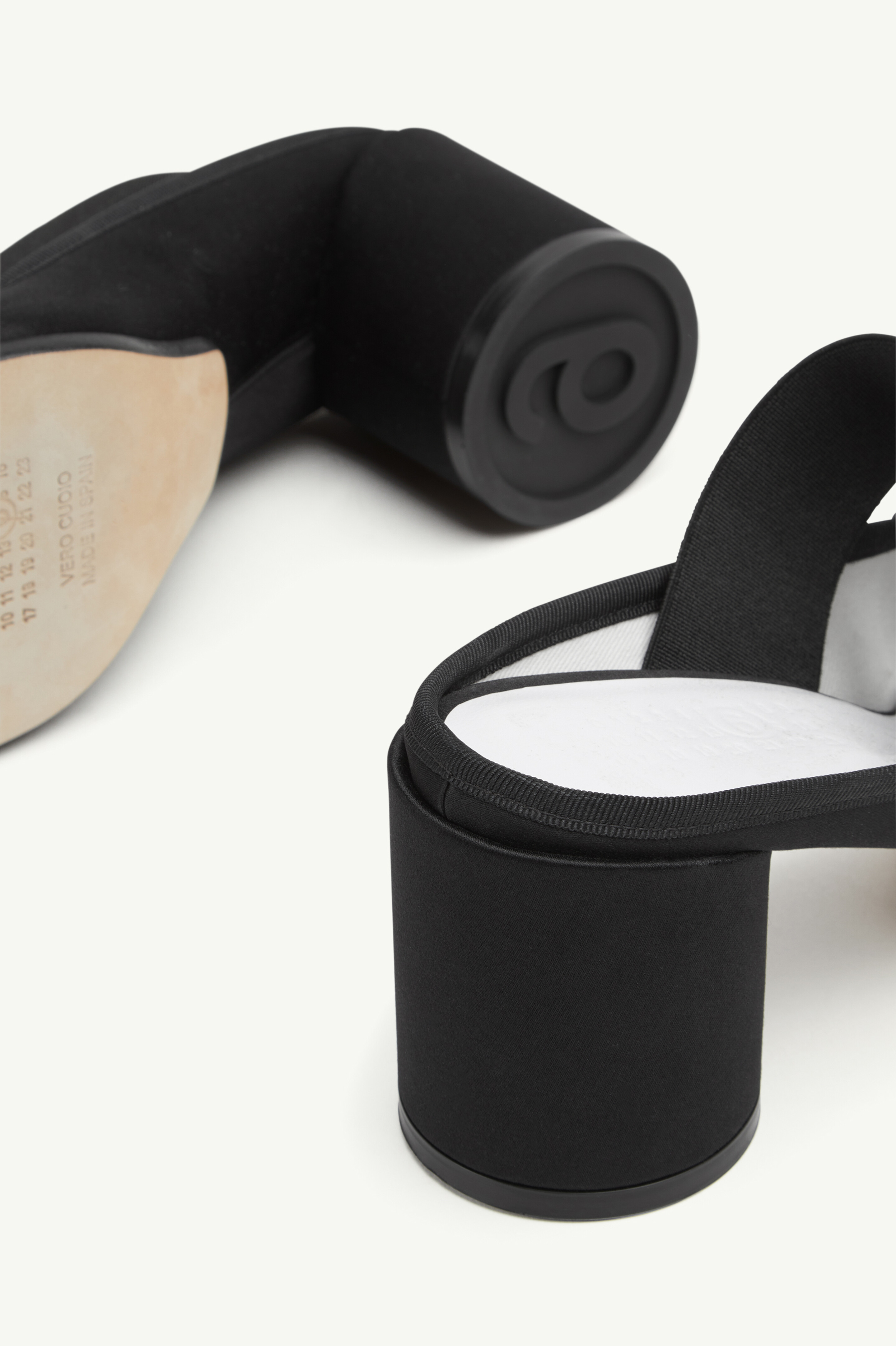 Black Elastic Ballet Sandal Decollete | Maison Margiela