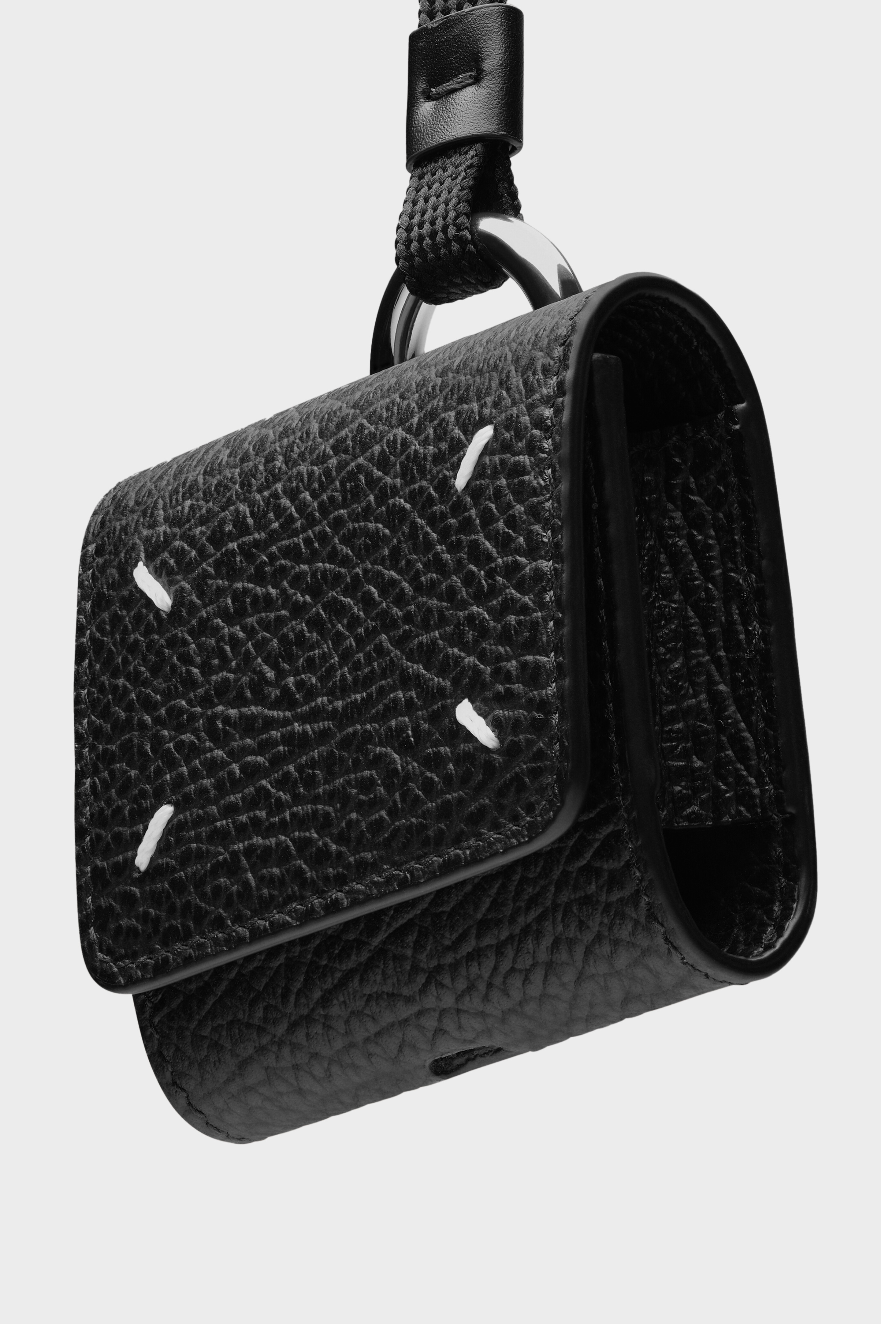 Maison Margiela AirPods Case ケース 中古・古着通販】Maison Margiela (メゾンマルジェラ) AirPods
