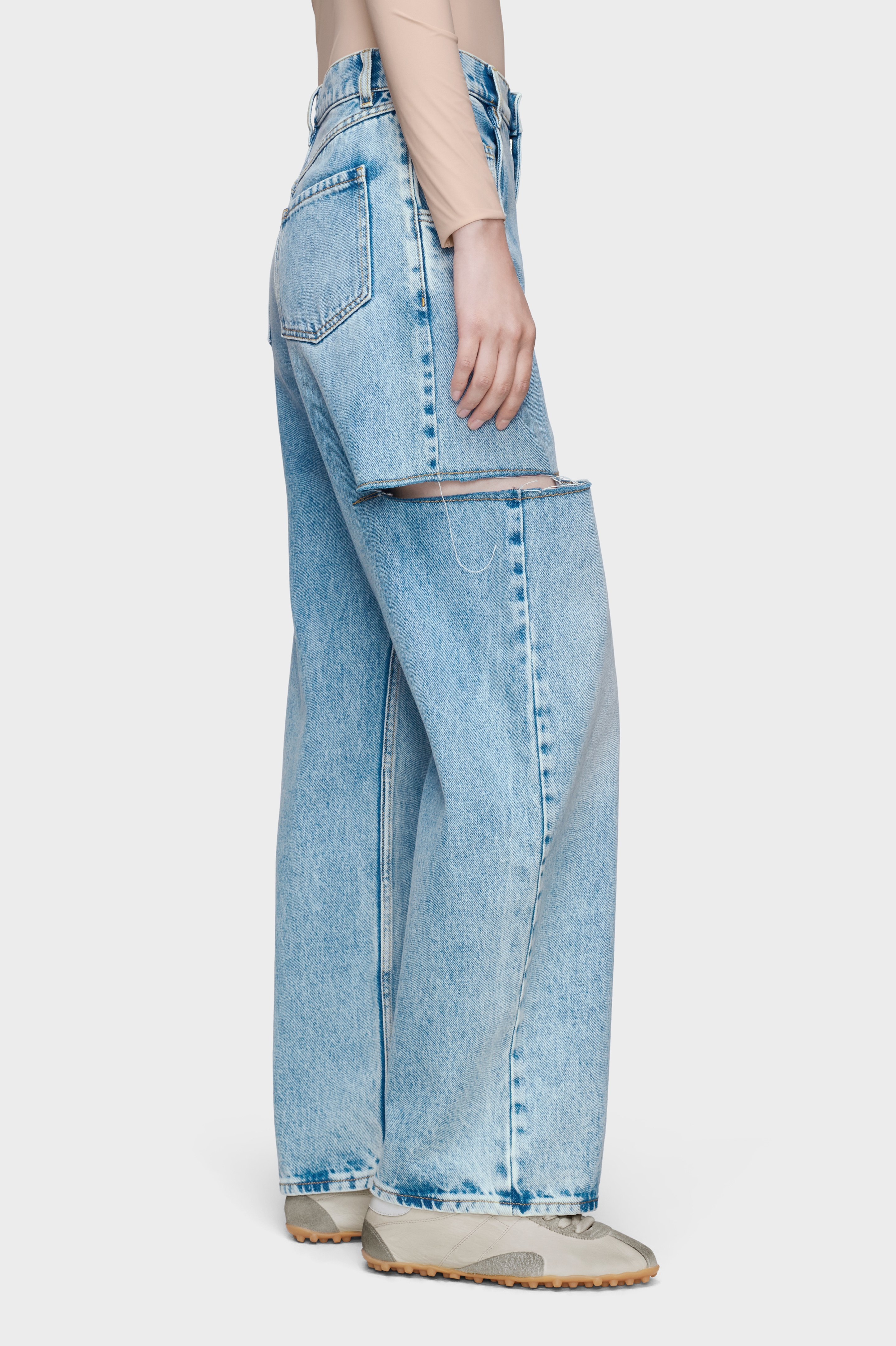 Blue jeans Denim jeans with slash details | Maison Margiela Official