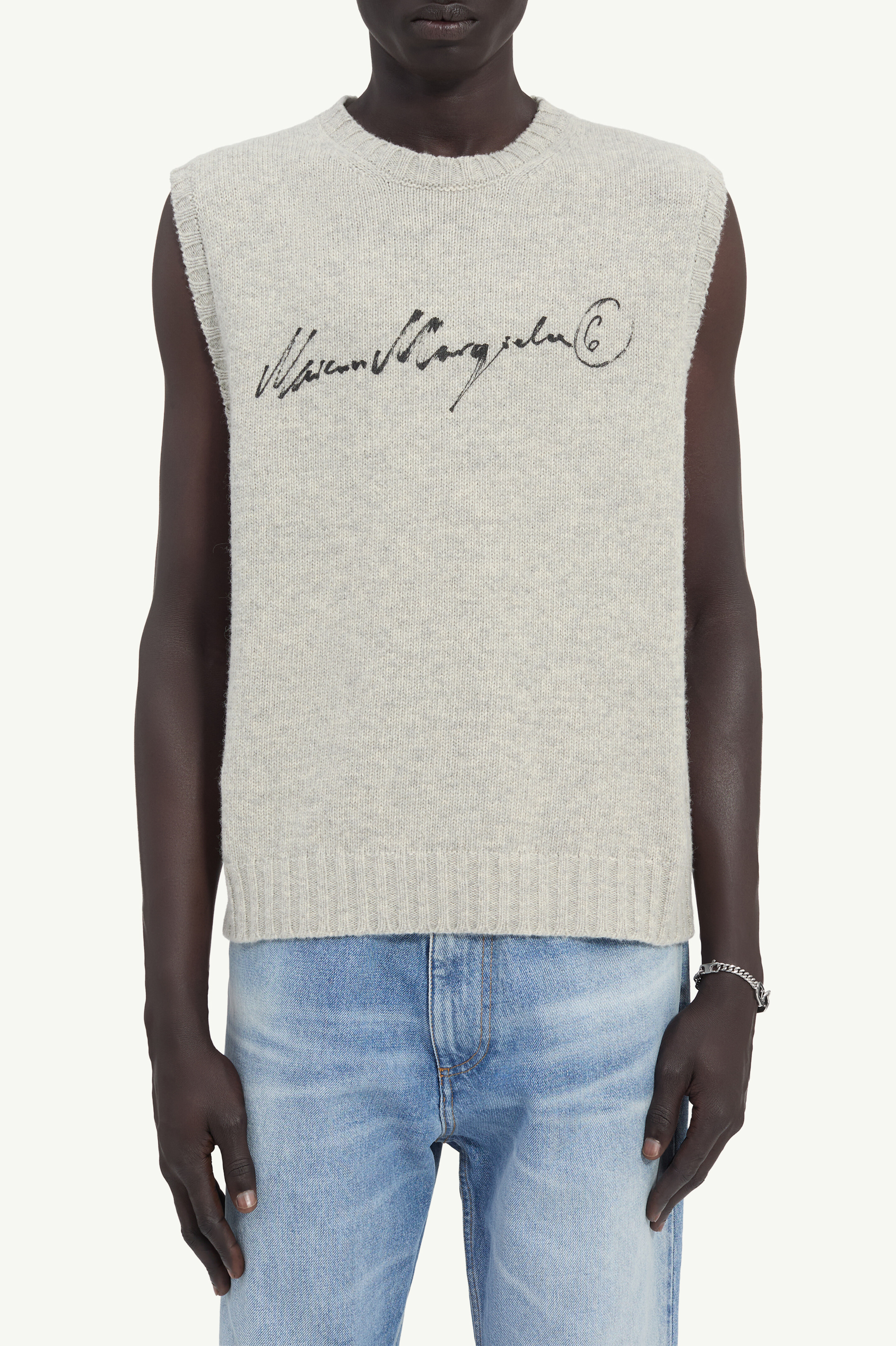 V-neck gilet | MM6 Official