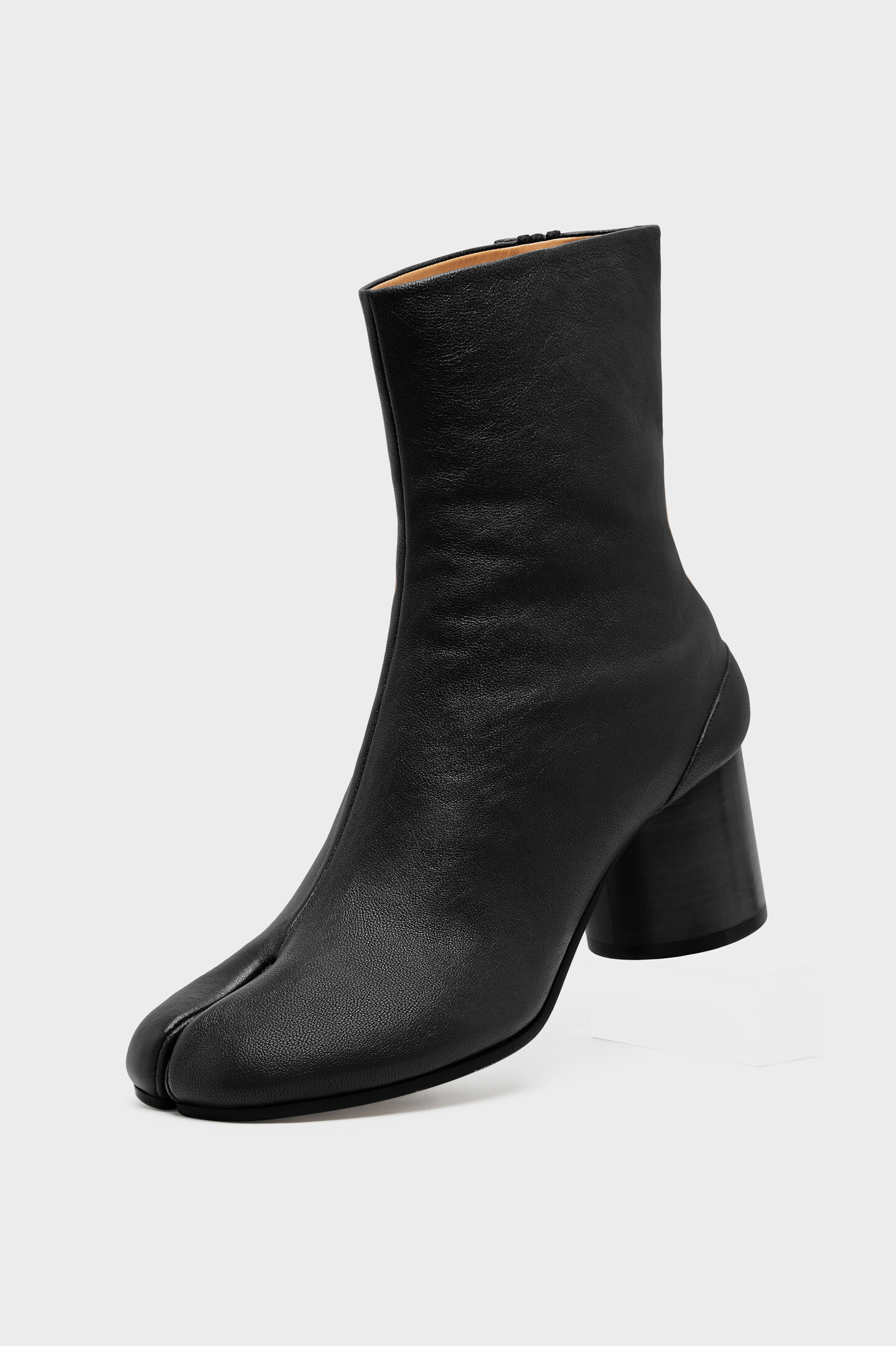 Tabi Leather Ankle Boots Nutmeg | Maison Margiela