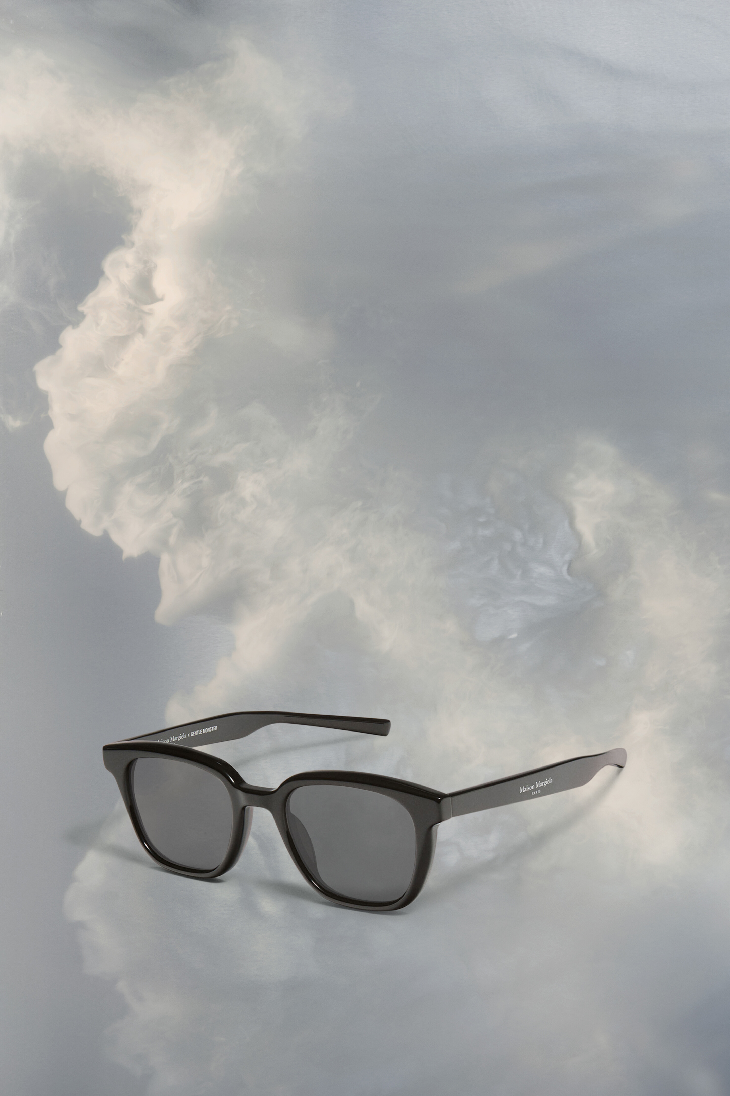 GENTLE MONSTER x Margiela MM007サングラス Buy Gentle Monster x Maison Margiela MM007 01 Sunglasses
