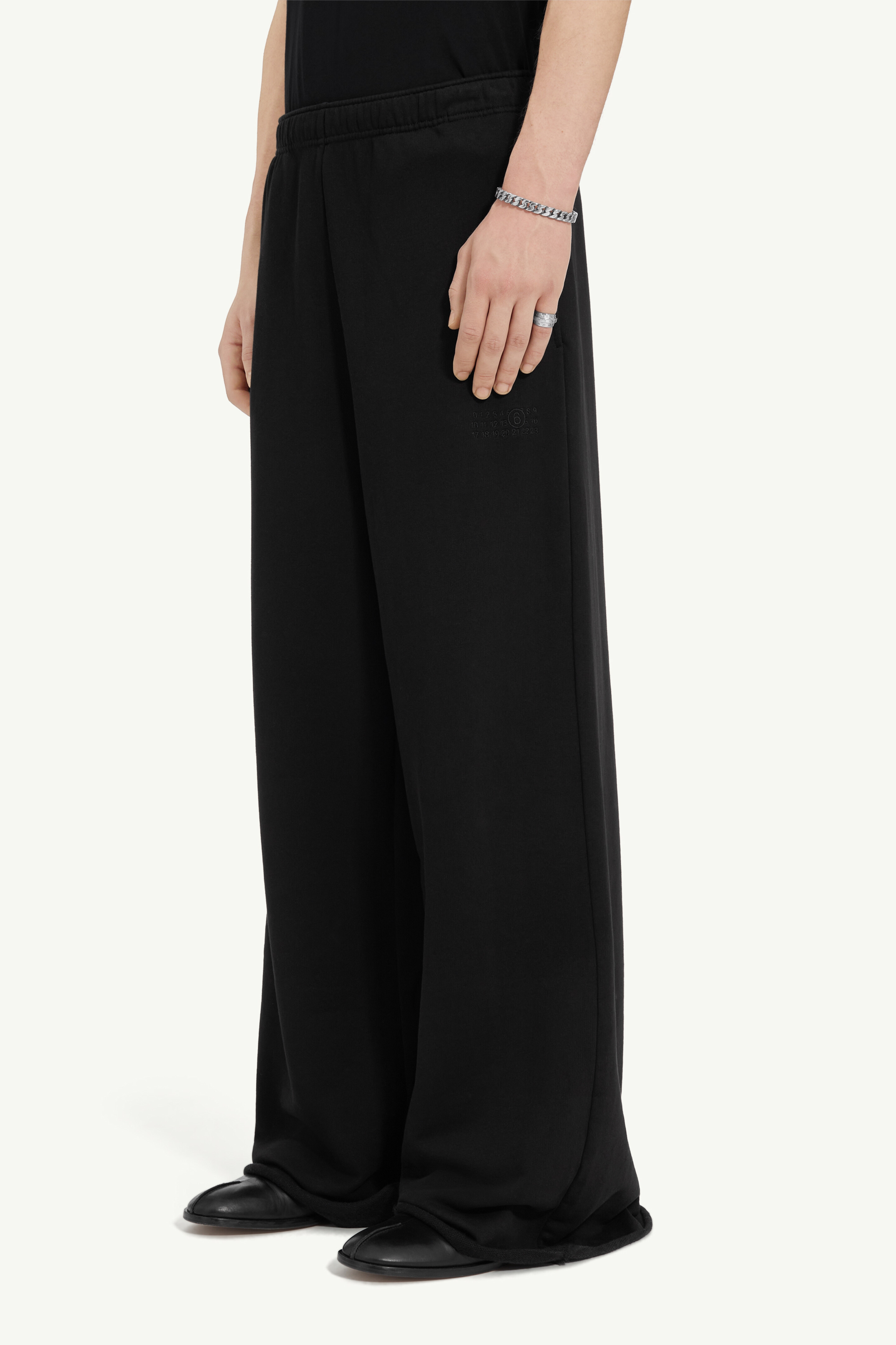 【美品】MM6 Maison Margiela ロングジレ ブラック 36 Black Jersey trousers | MM6 Official