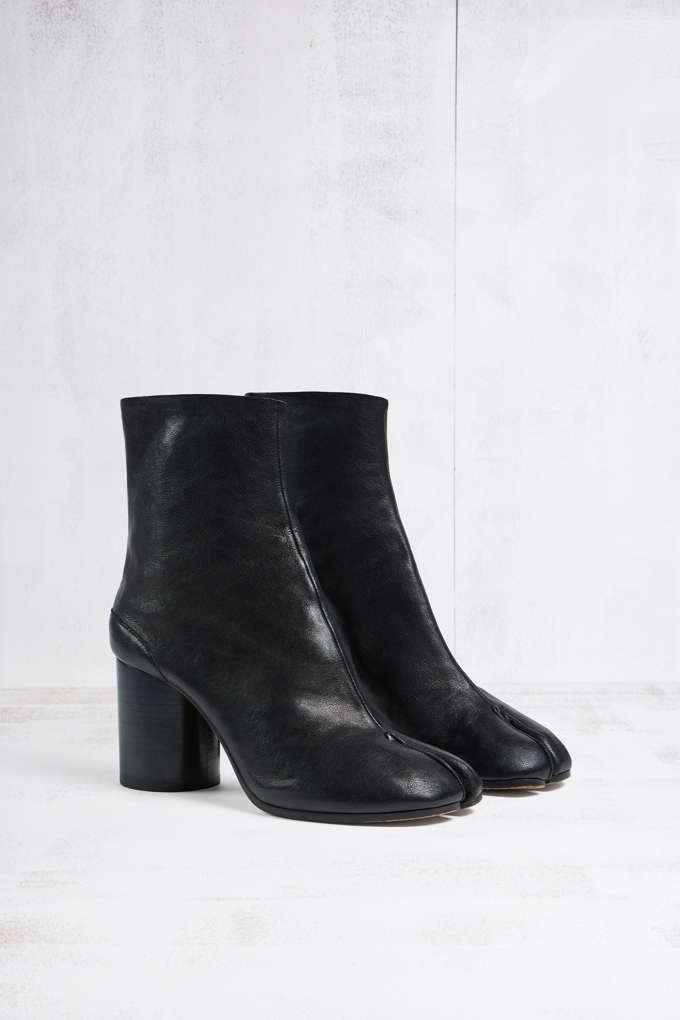 靴 Maison Margiela Tabi Boots size41 Black Tabi ankle boots | Maison Margiela Official