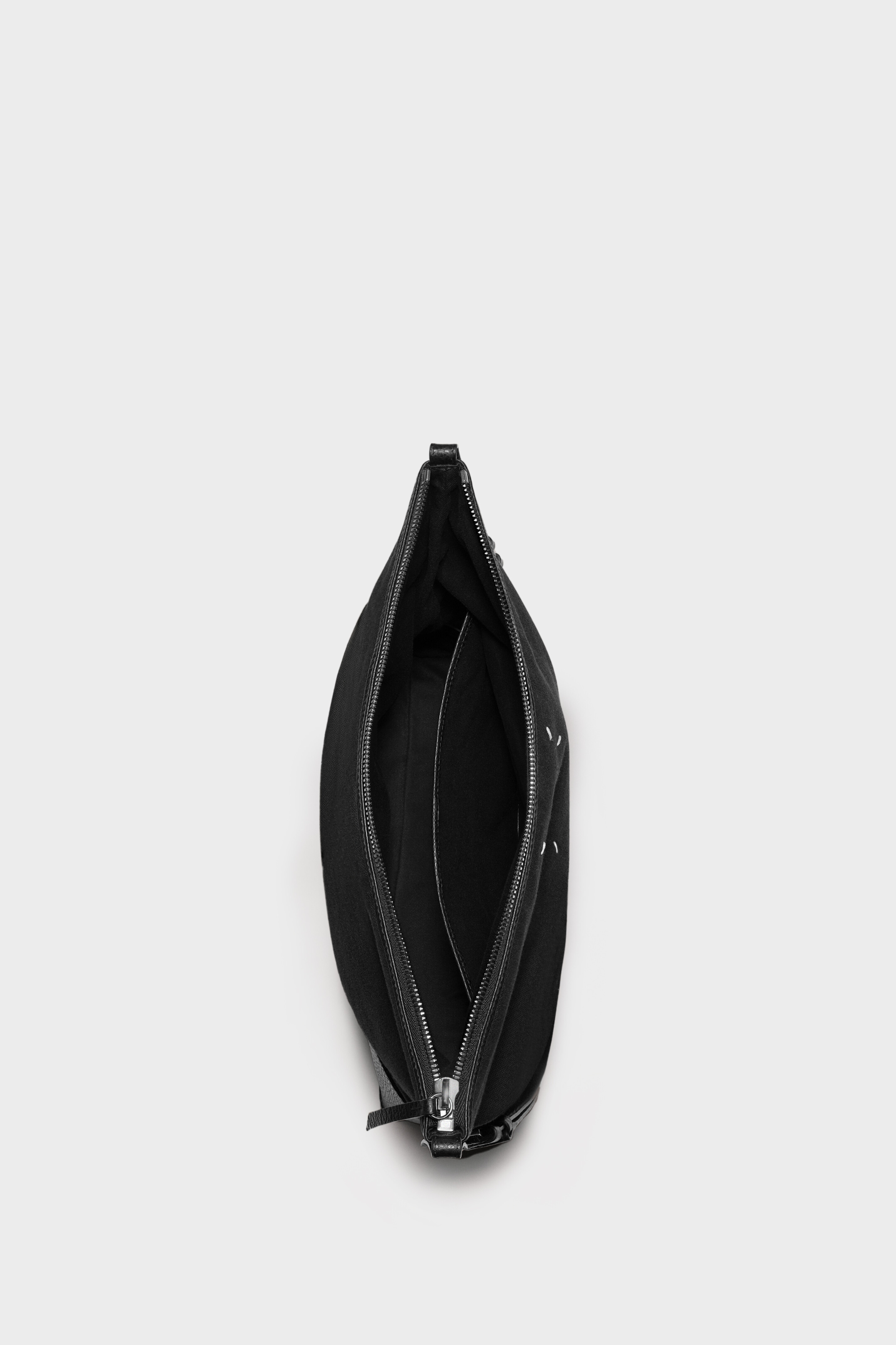 Black Leather Medium 5AC Hobo Bag | Maison Margiela