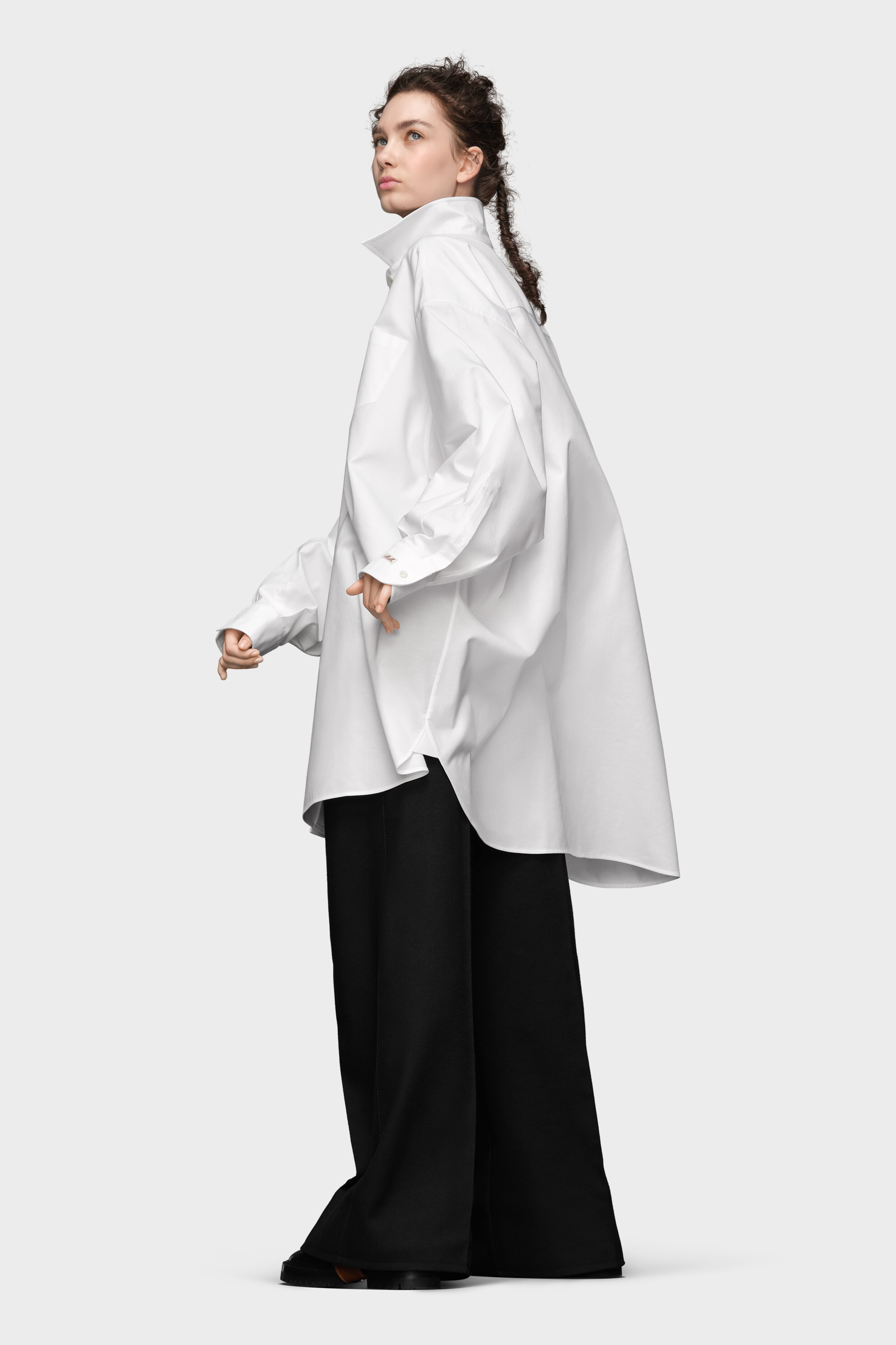 新品 44 メゾン マルジェラ 24ss 再構築ドレスシャツ 17538 新品 44 メゾン マルジェラ 24ss 再構築ドレスシャツ 17538