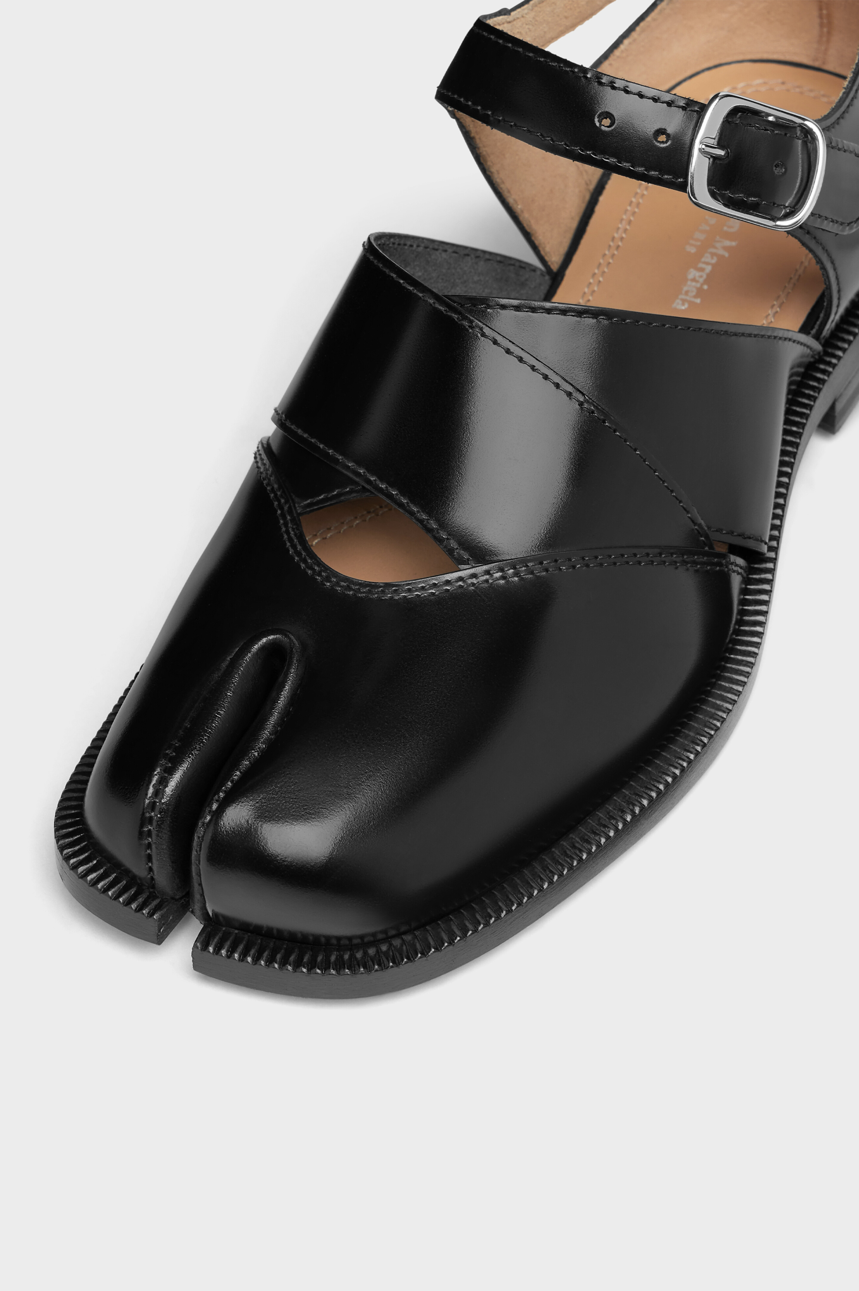 靴 Maison Margiela Tabi leather sandals 44 Black Maison Margiela Tabi Leather Sandals | Maison Margiela Official