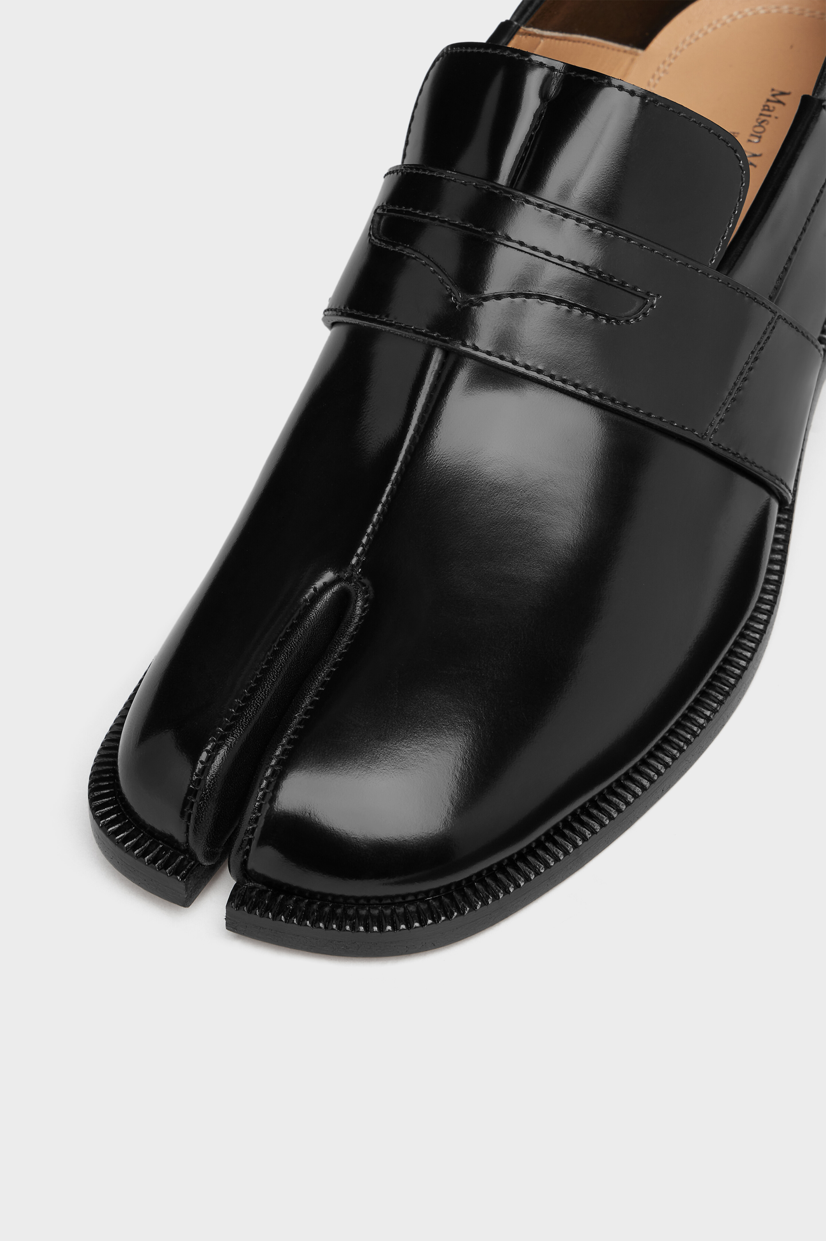 Women's Black Leather Tabi Loafers | Maison Margiela