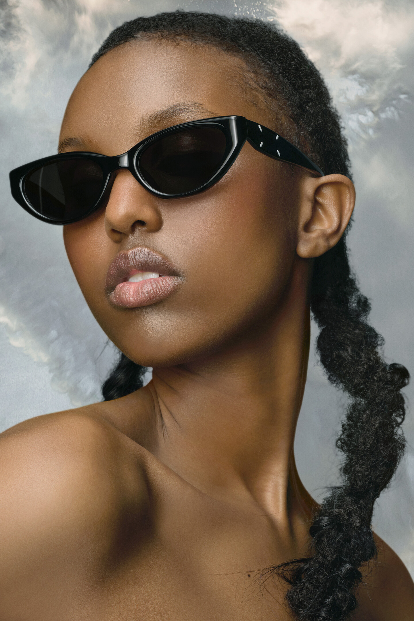 小物 Maison Margiela x GENTLE MONSTER MM108 Black Cat-Eye Sunglasses x Gentle Monster | Maison Margiela