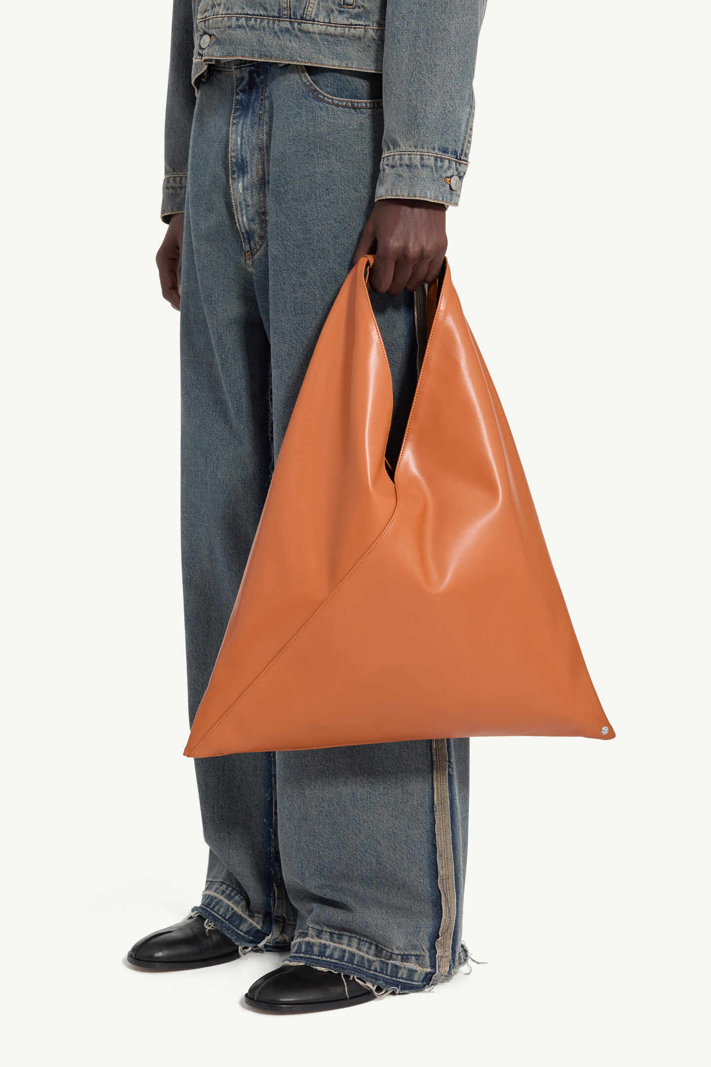 YUI　Martin Margiela マルタン マルジェラ MM6 S54WD0039_P4313_T2222_H.jpg