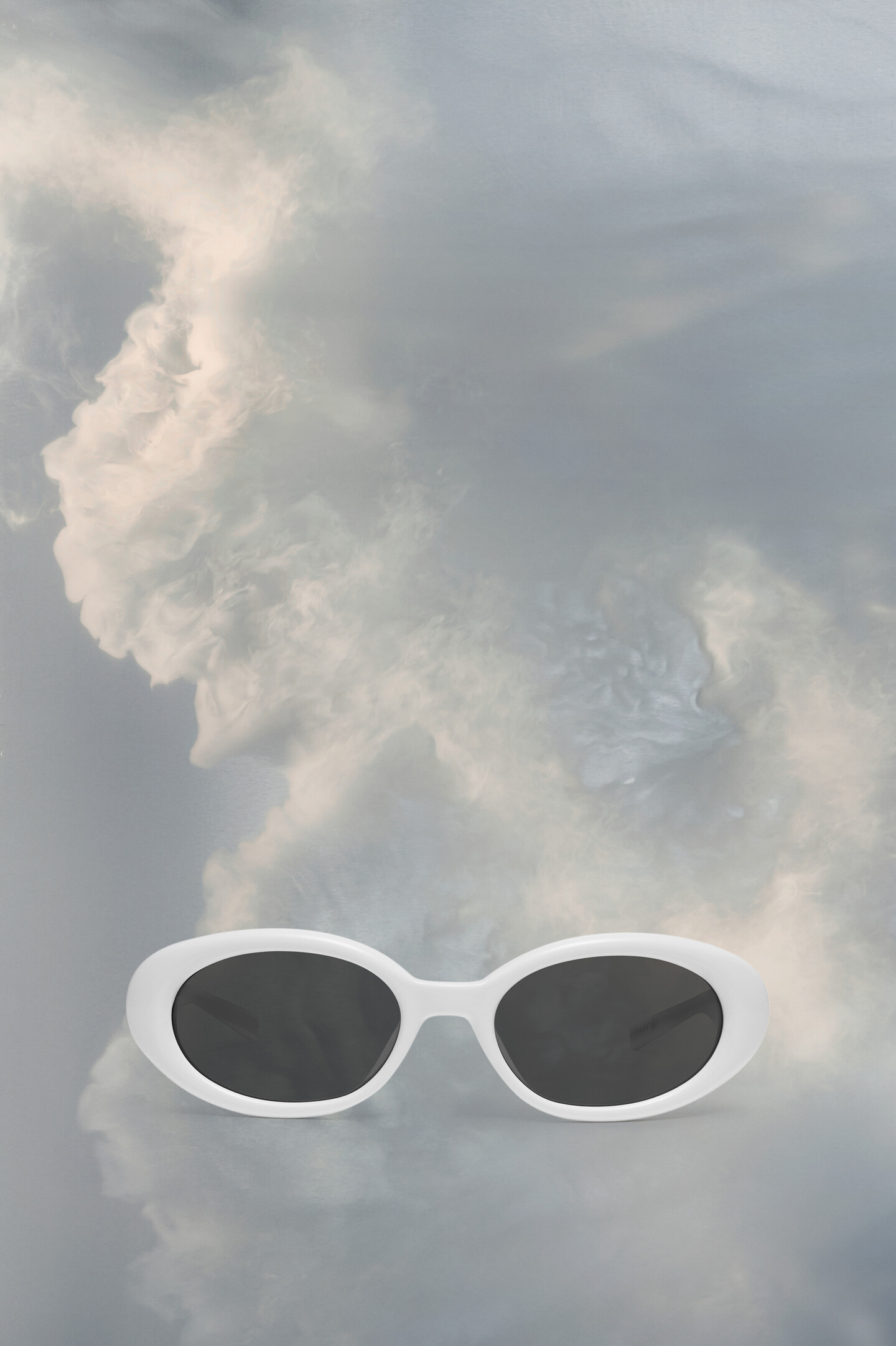 White MM X Gentle Monster MM107 | Maison Margiela Official