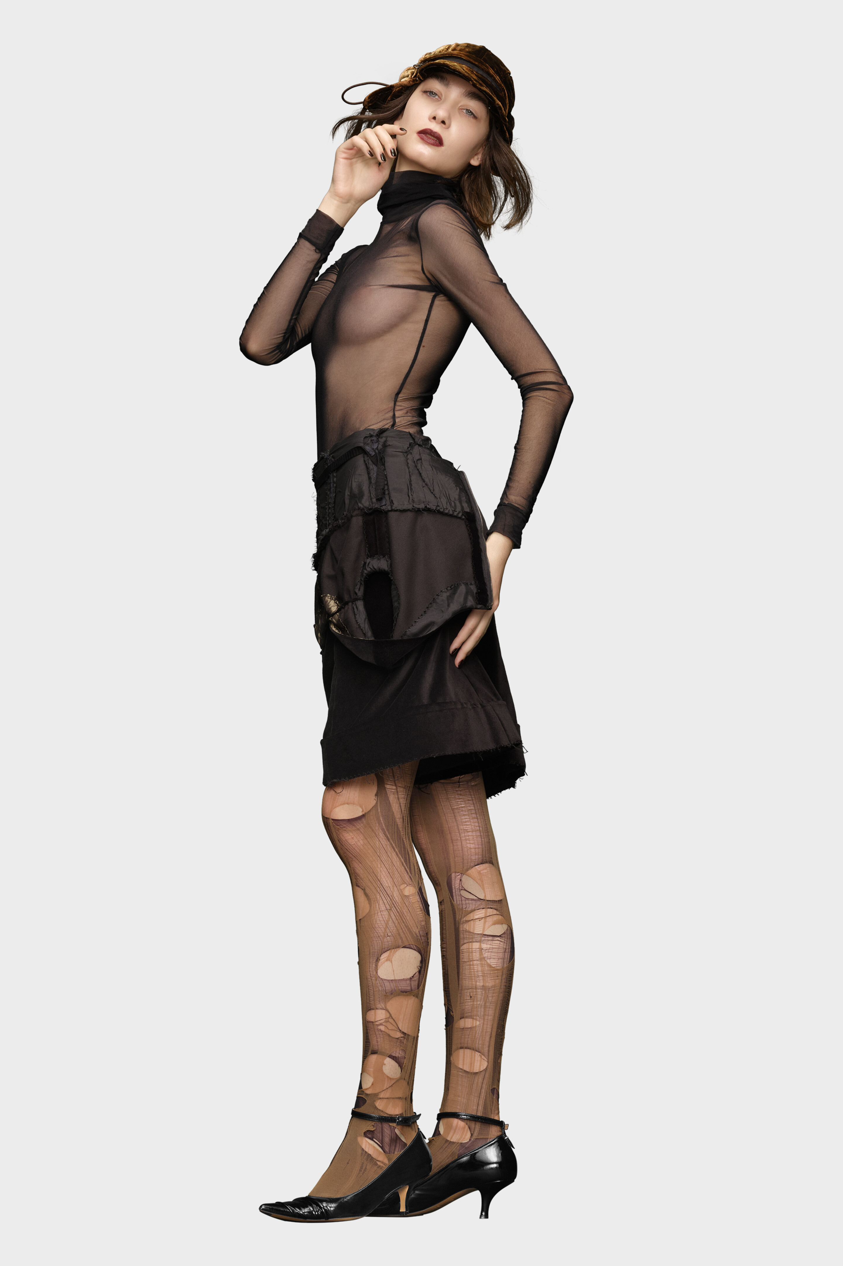 シアーボディスーツ