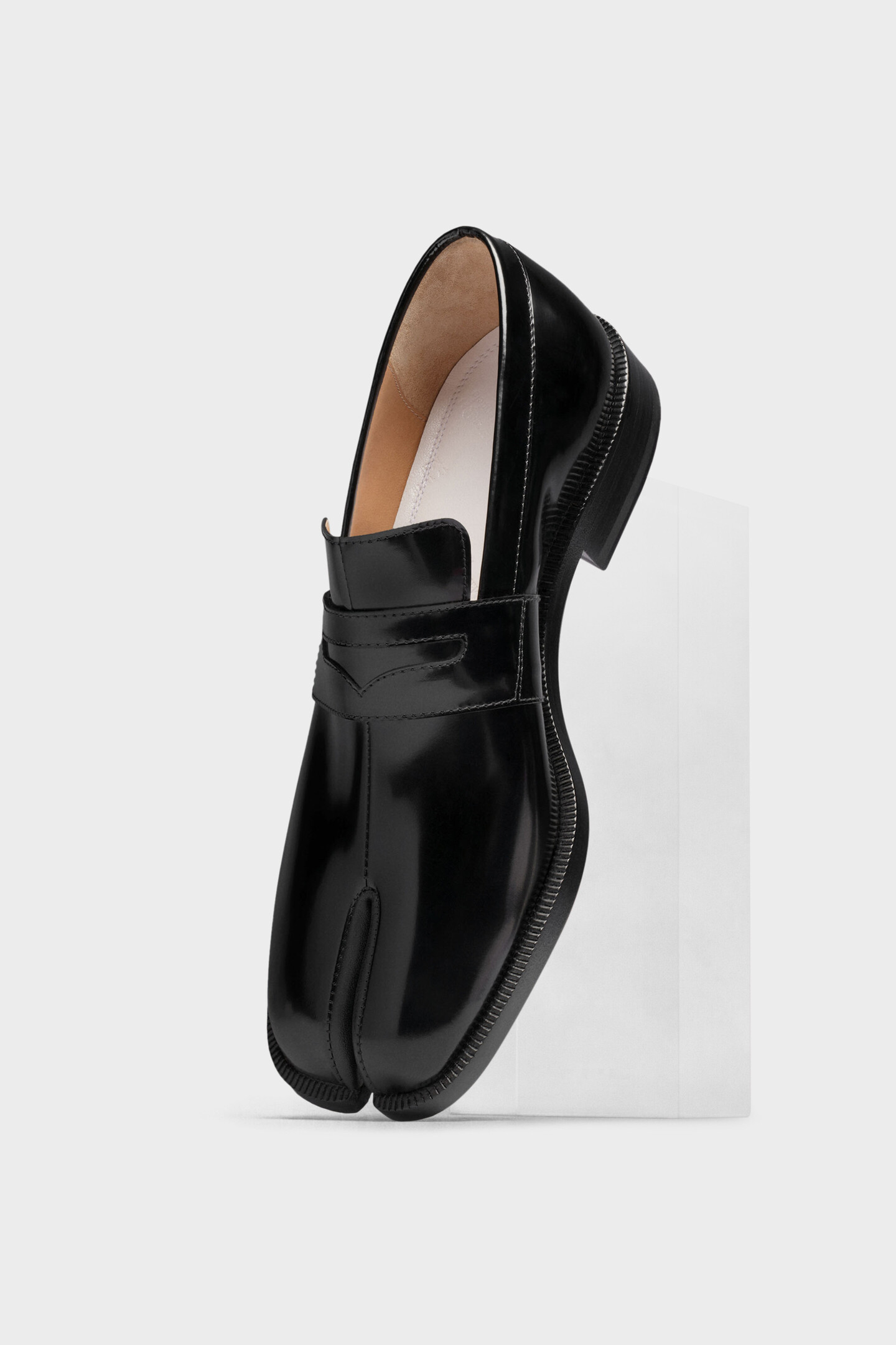 Black Tabi loafers | Maison Margiela Official