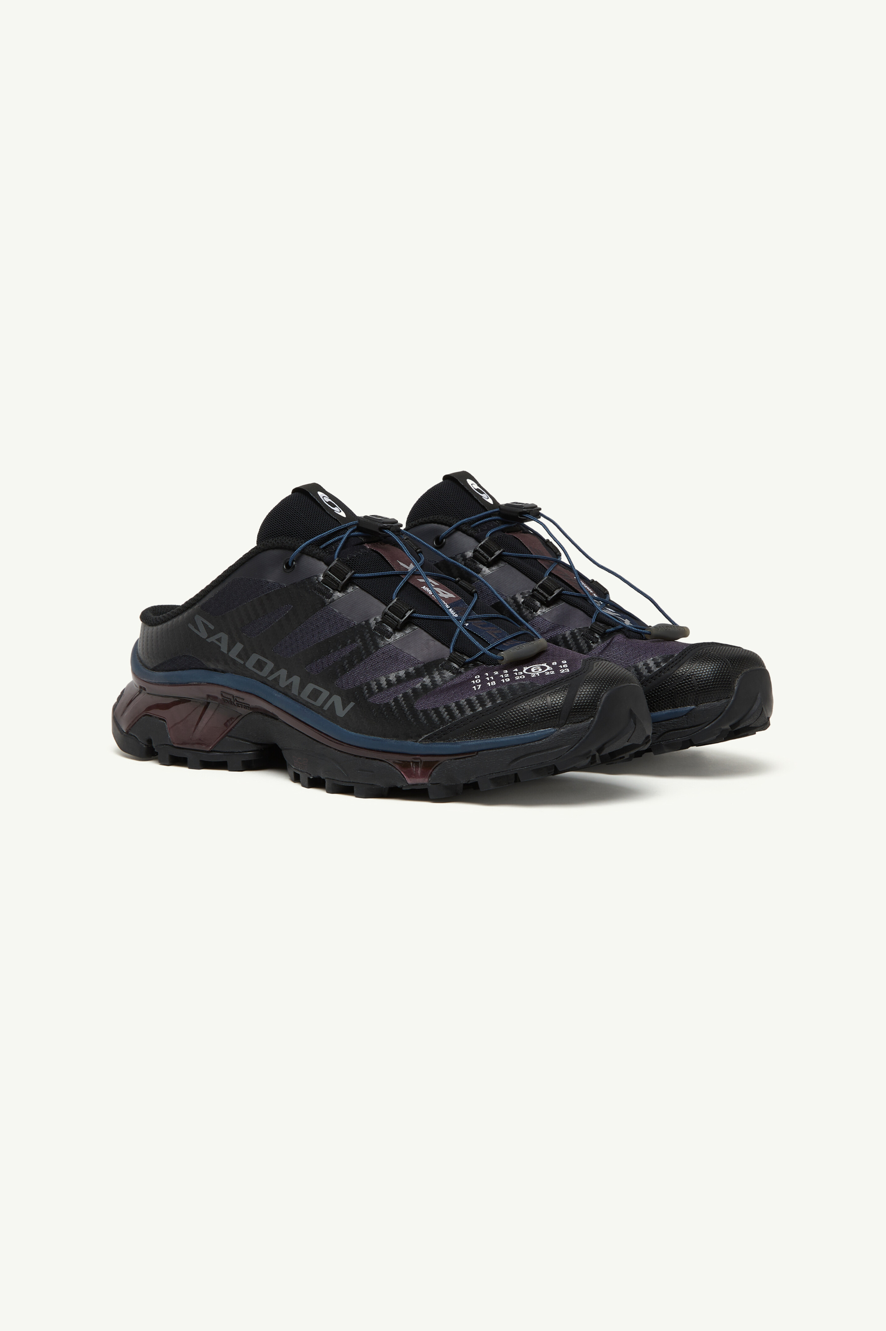 MM6 MM6 x Salomon XT-4 Mule ブラック | Maison Margiela公式