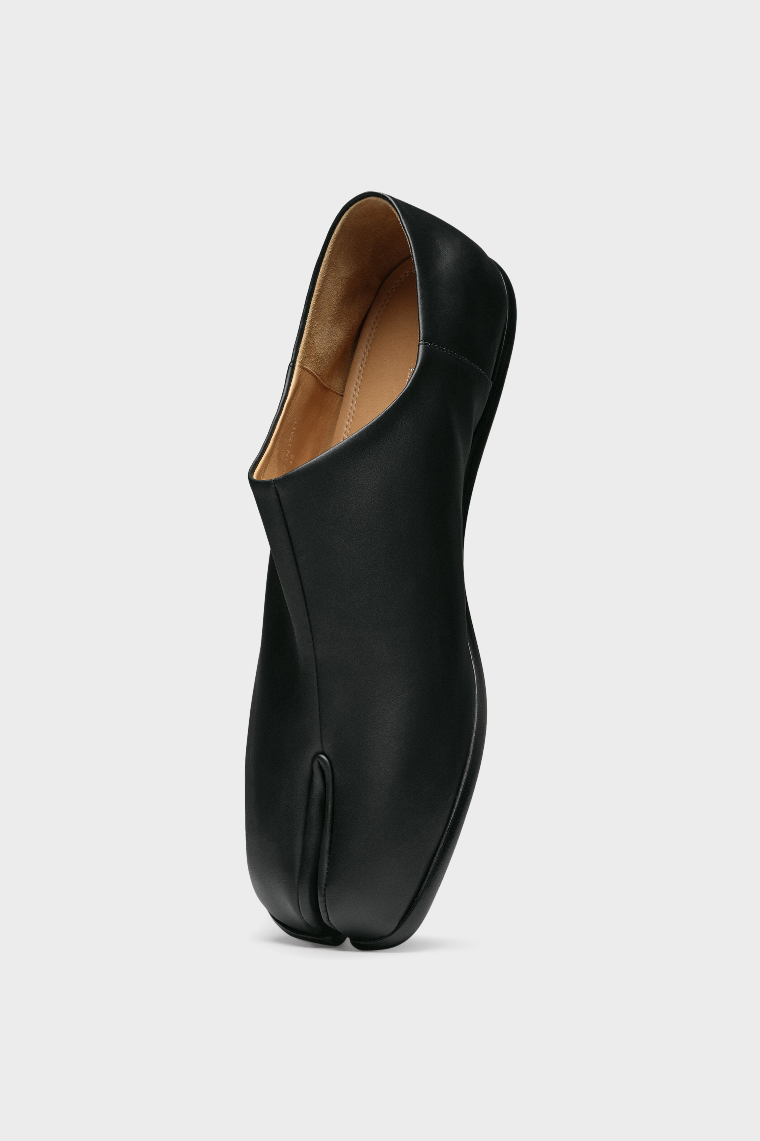 Tabi Leather Slip-On Shoes Nutmeg | Maison Margiela