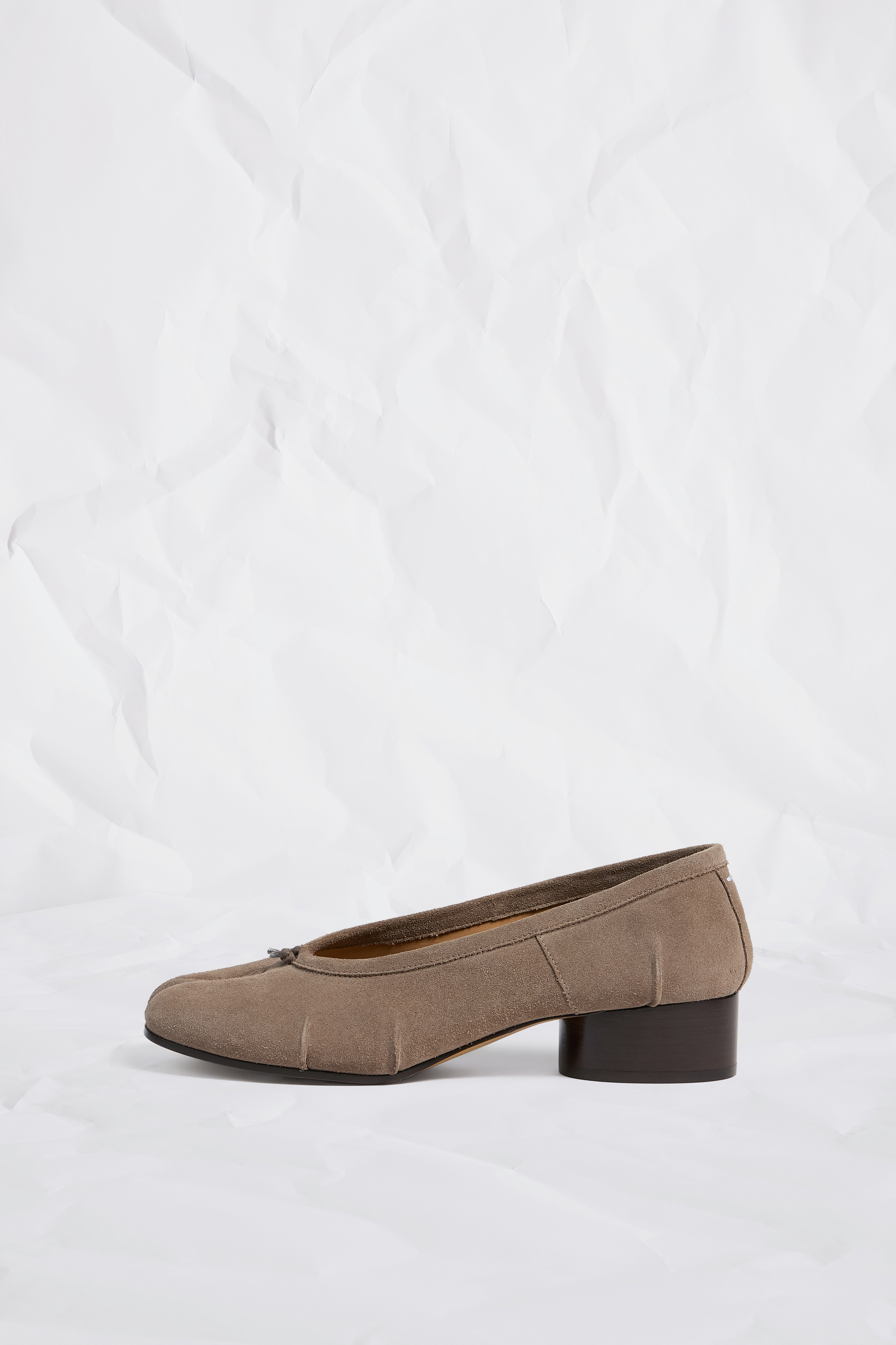 Maison Margiela Tabi バレエシューズ ベージュ　　36.5 Taupe Tabi Ballerina Suede | Maison Margiela Official
