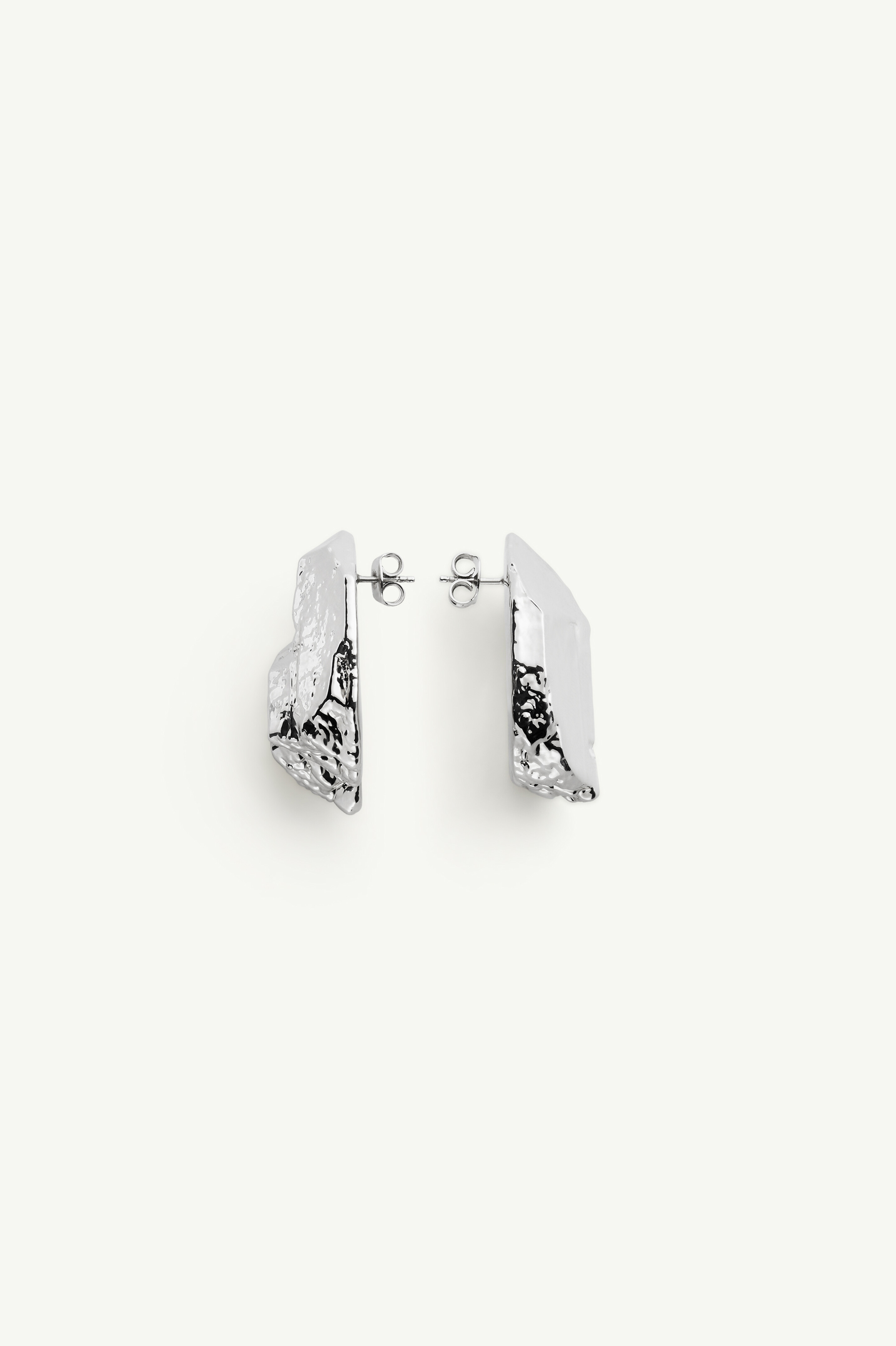Rock hoop earring 2