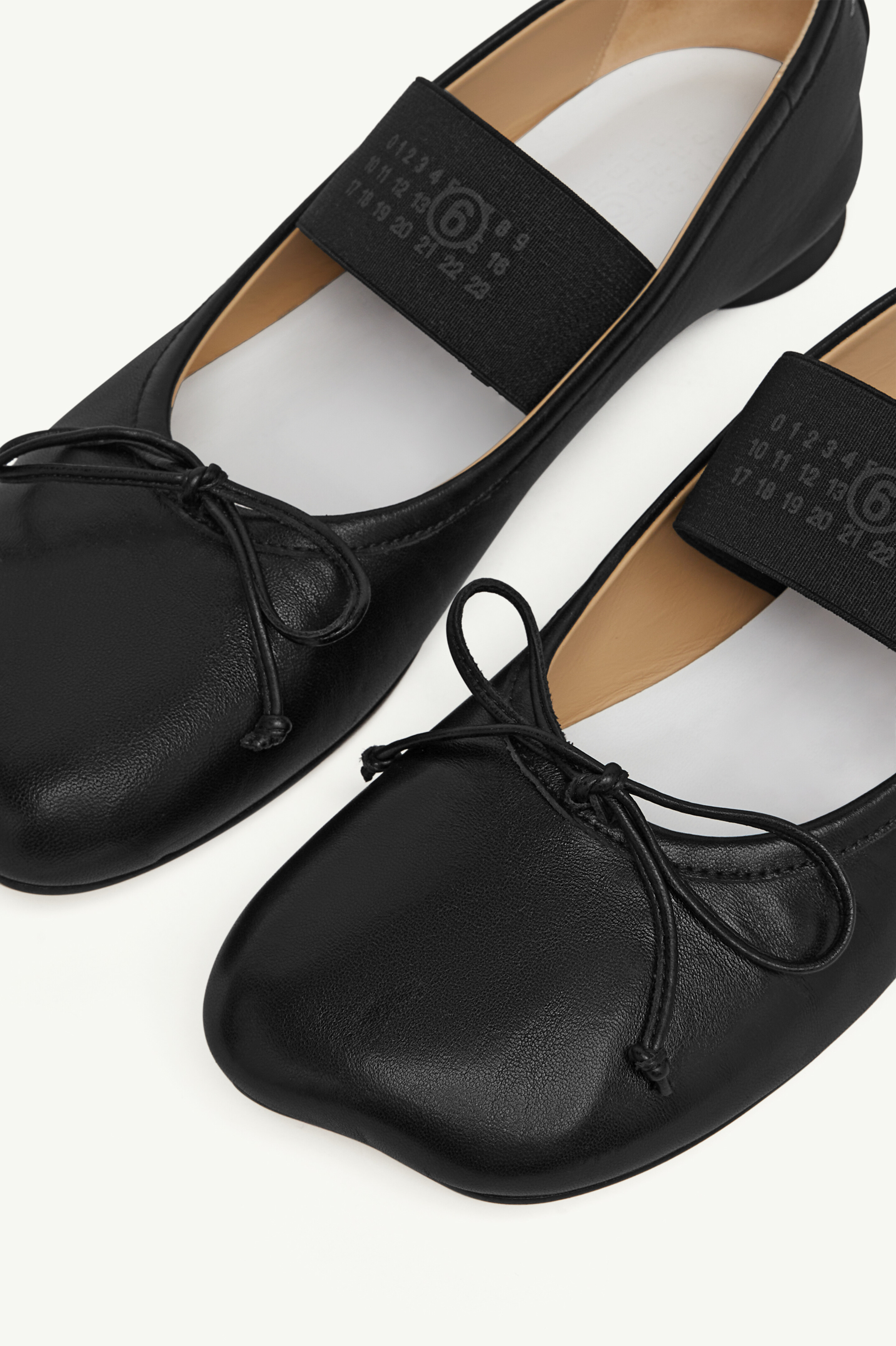 Black Anatomic Numeric Ballerinas | MM6 Official