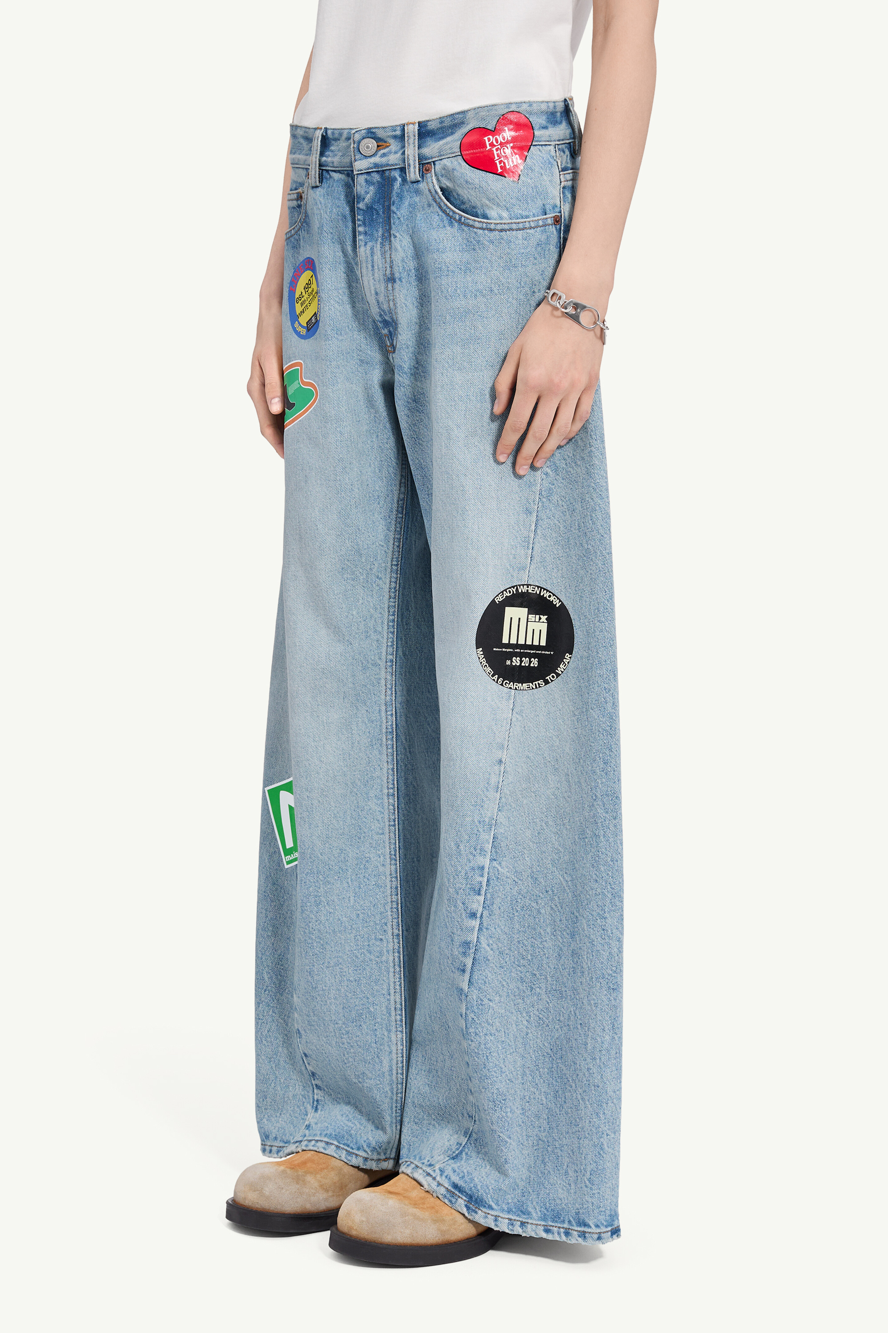 Wide-leg jeans