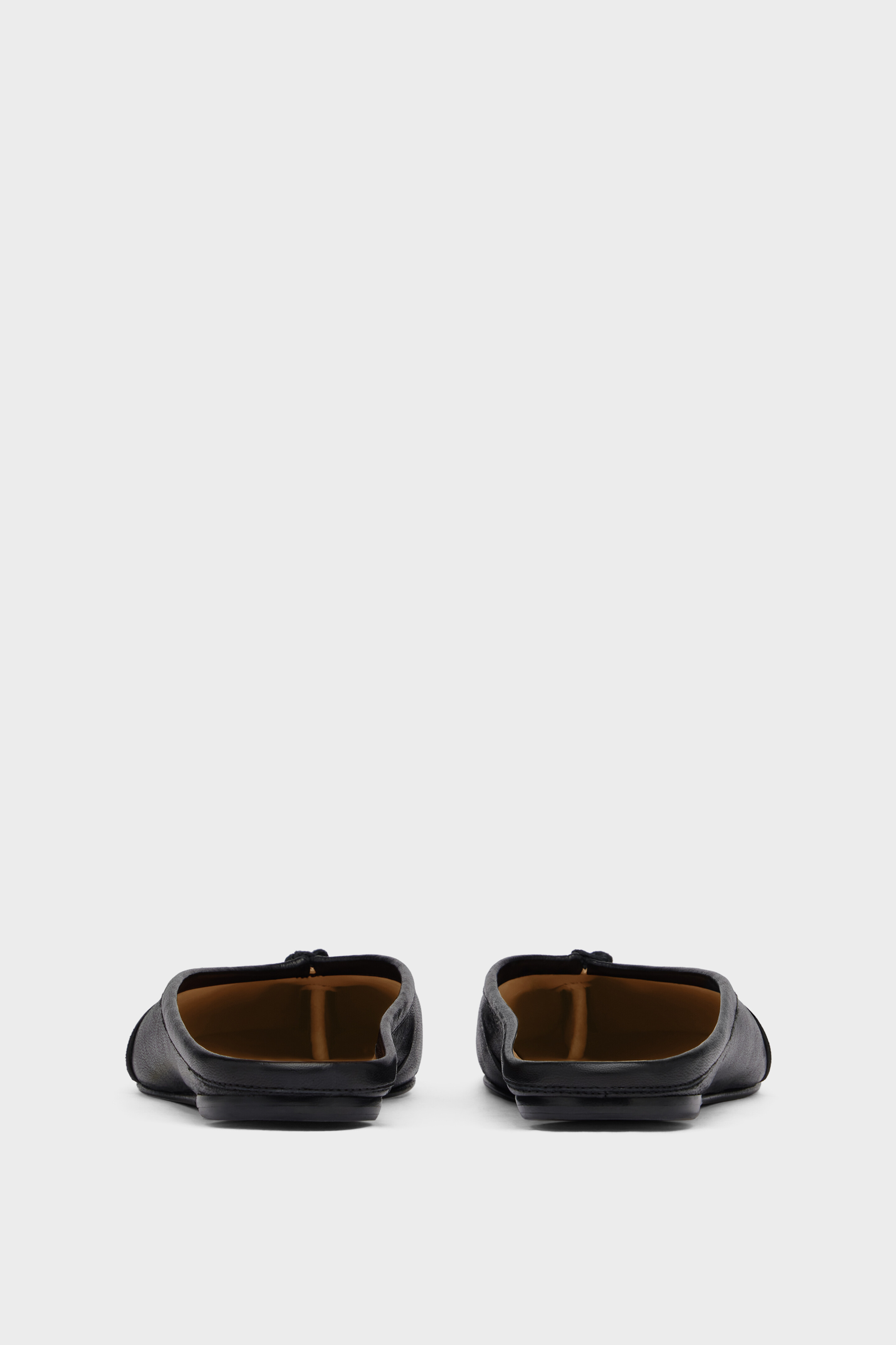 Maison Margiela TABI MULE バレエ M241029-11 Maison Margiela TABI MULE バレエ M241029-11