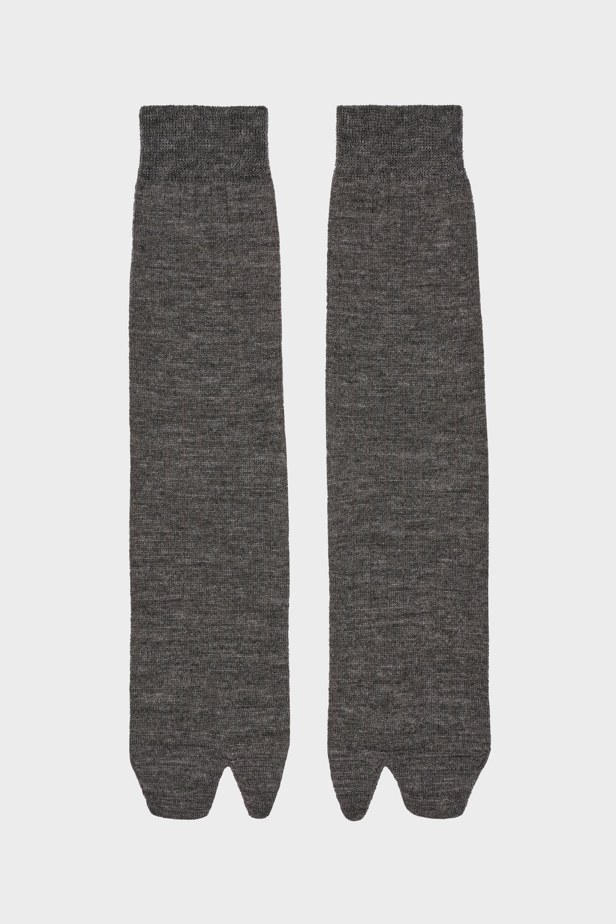 Maison Margiela メゾン マルジェラ タビ 靴下 タビ」 ソックス グレー | Maison Margiela公式