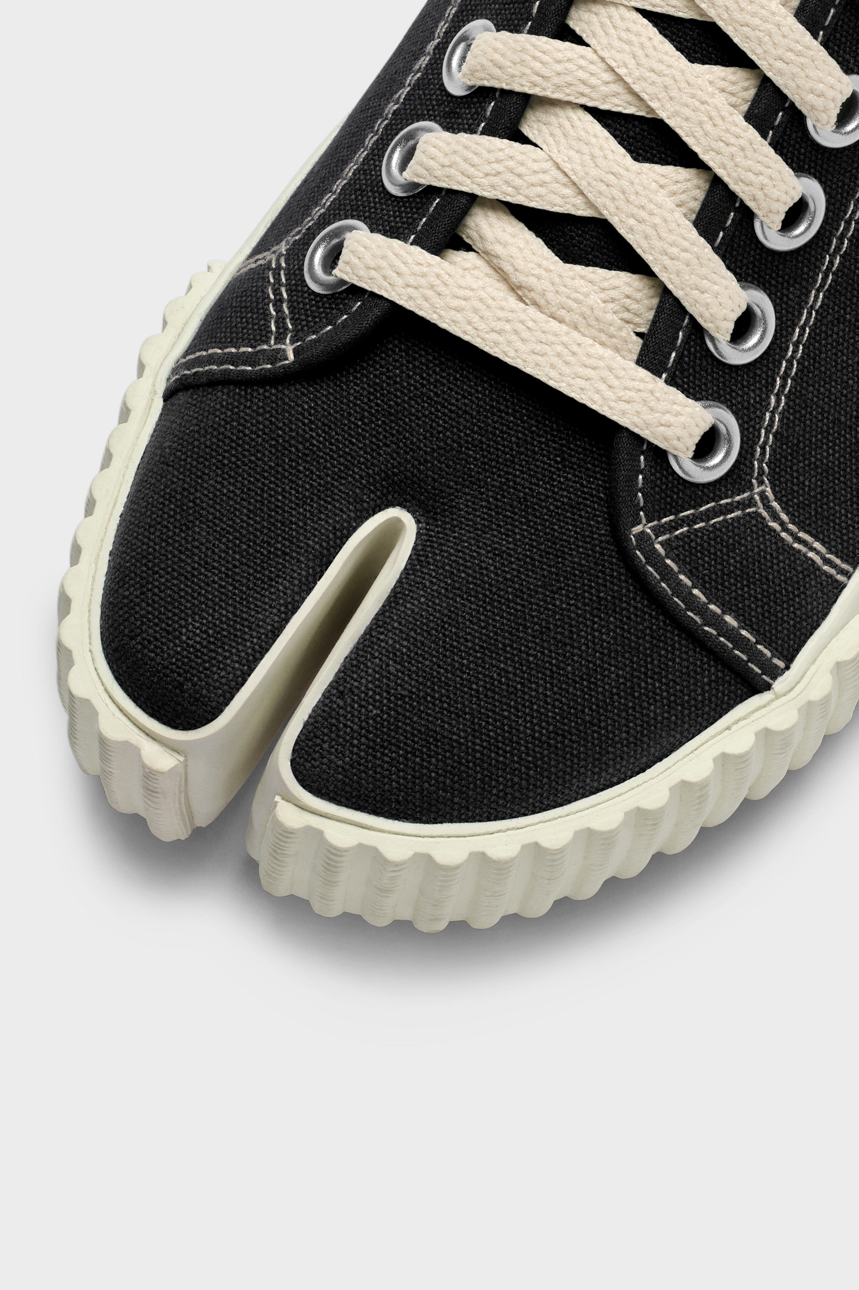 Women's Black Cotton Tabi Sneakers | Maison Margiela