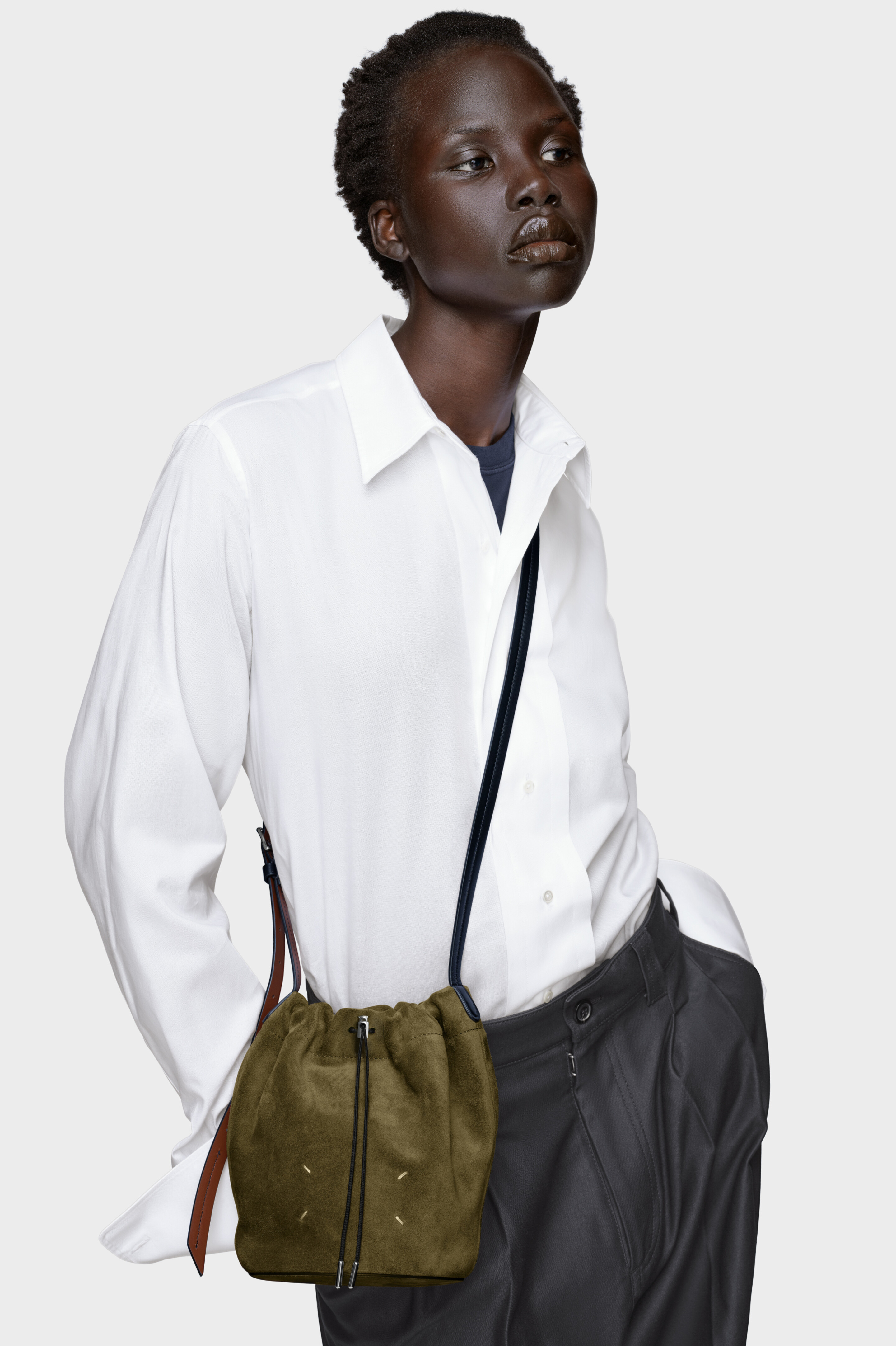 バッグ  Ragujuari bag 吉田カバン、ラゲッジ レーベルから“土に還る”バッグ「TRUE BLUE