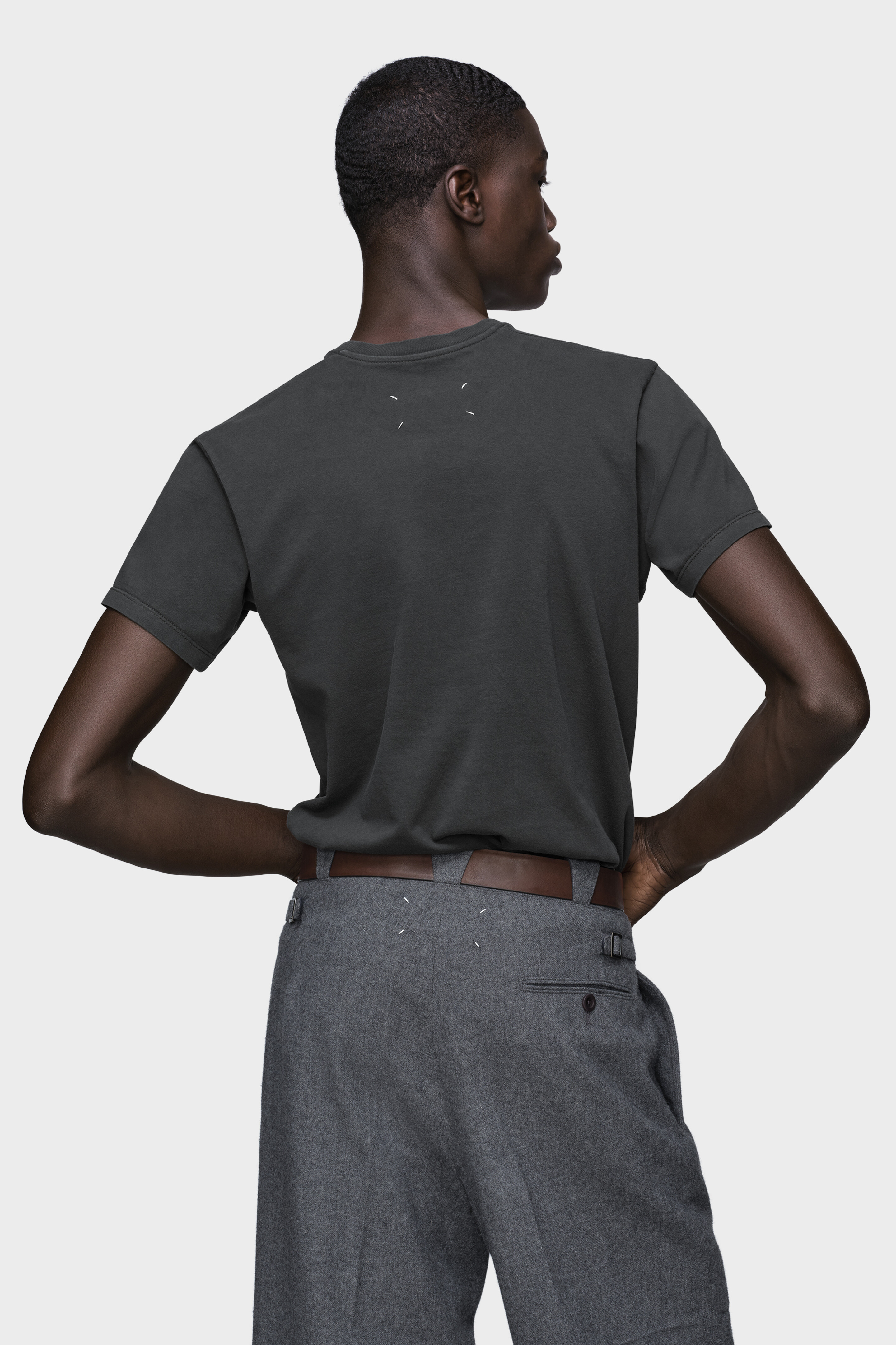 Maison margiela ダークグレー Tシャツ Maison Margiela Heavy Jersey T-Shirt (Anthracite) - UNION LOS ANGELES