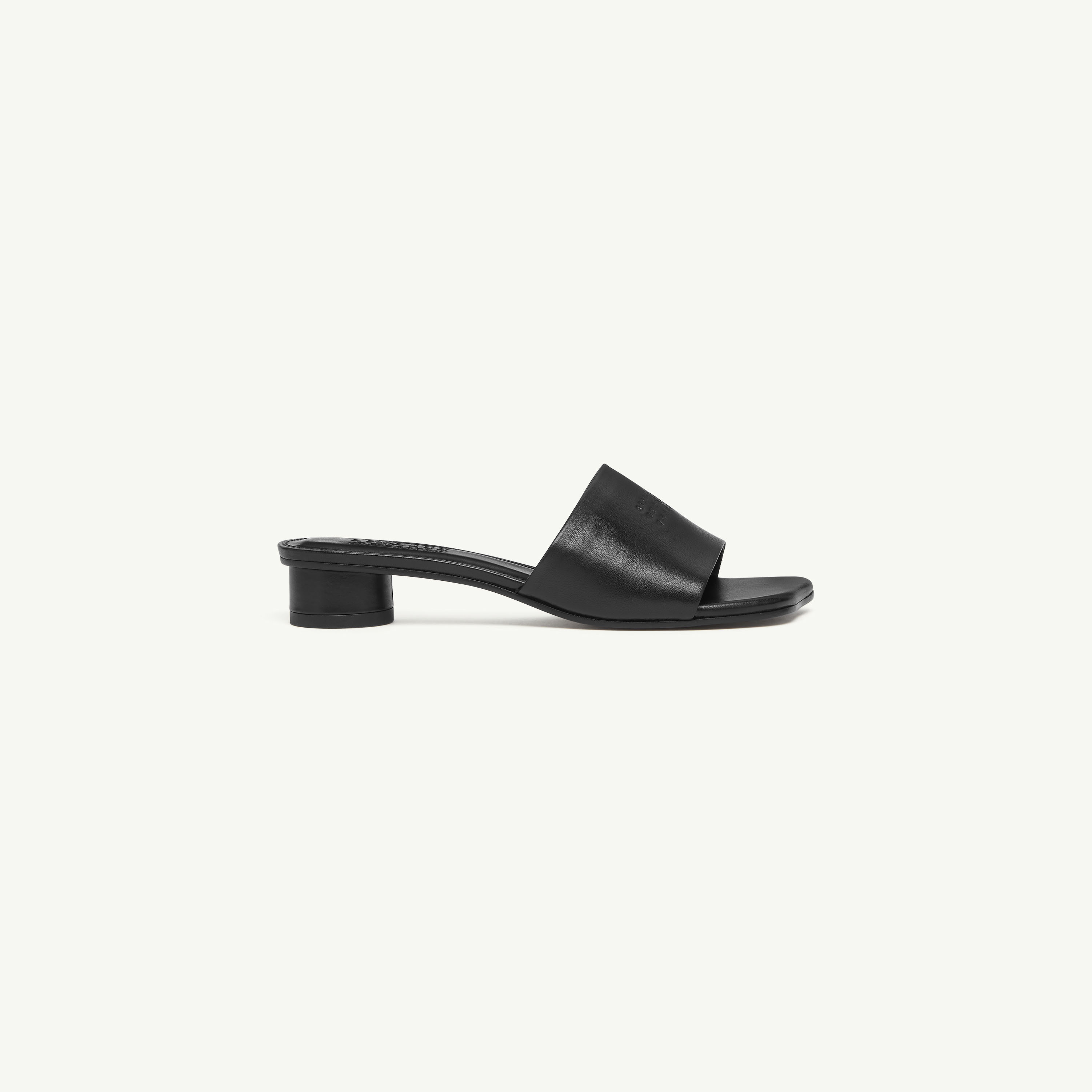 S66WP0109_P3628_T8013_shopping 