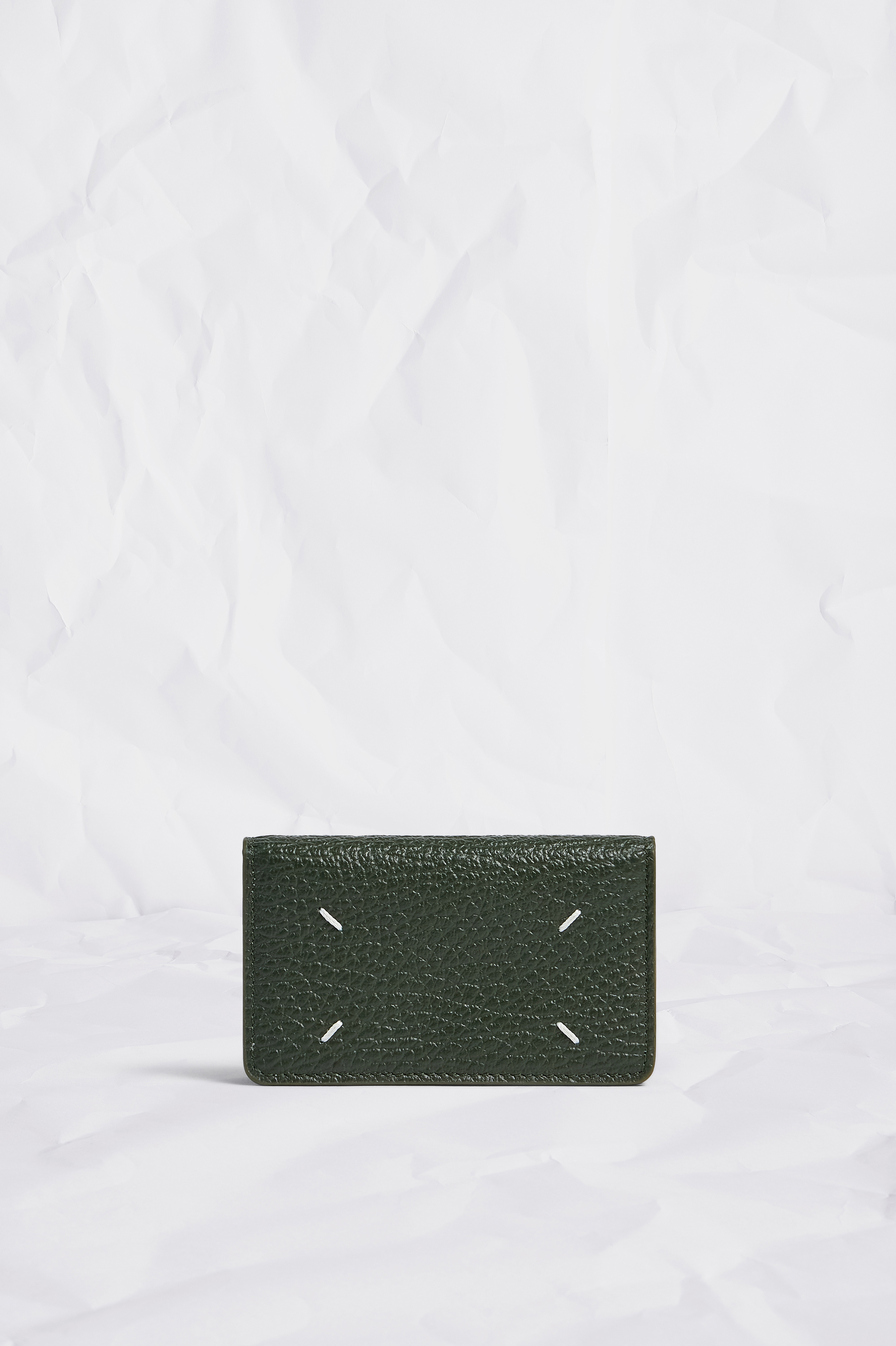 Four stitches card holder