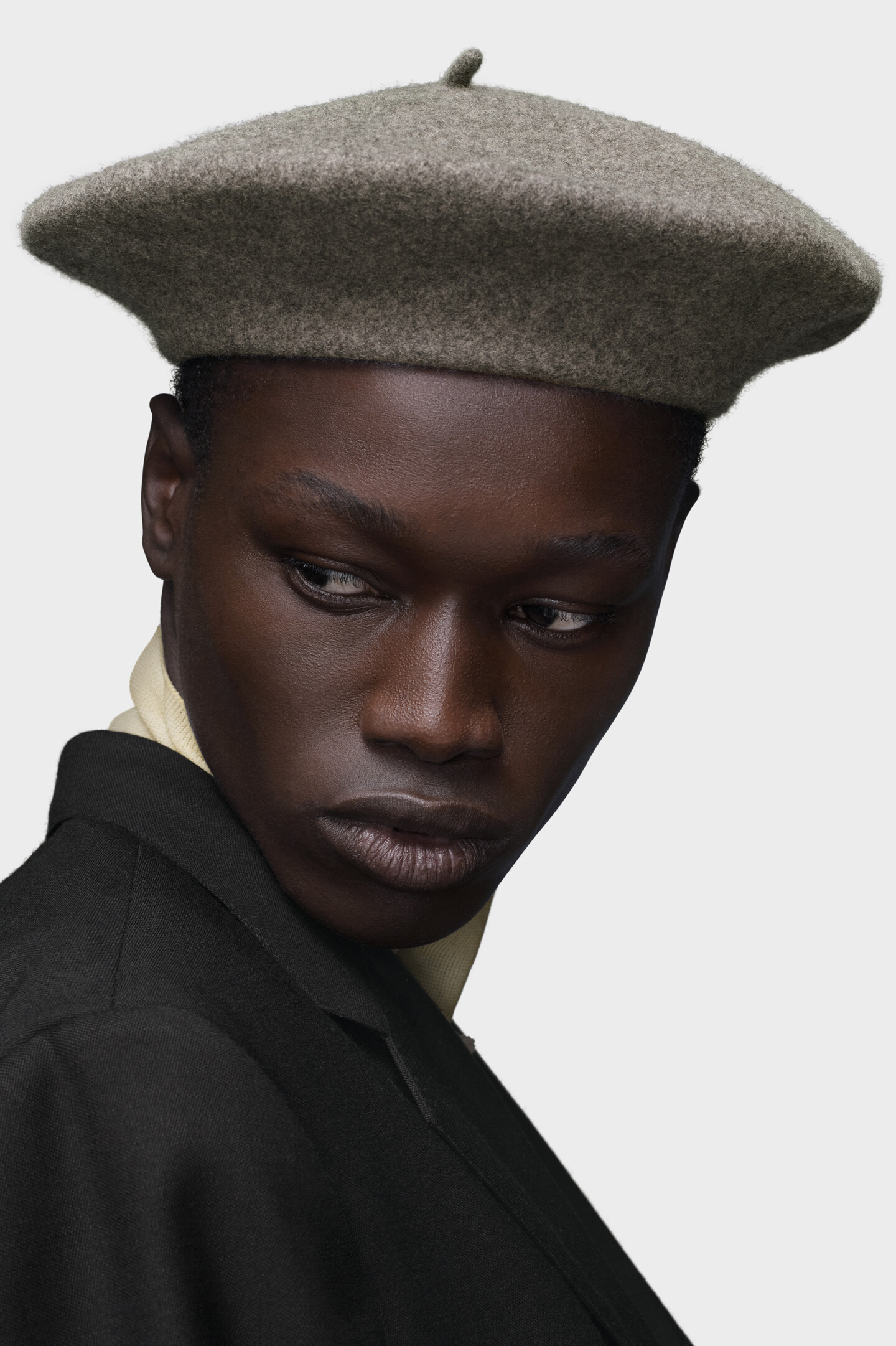 Dark grey Felted wool beret | Maison Margiela Official