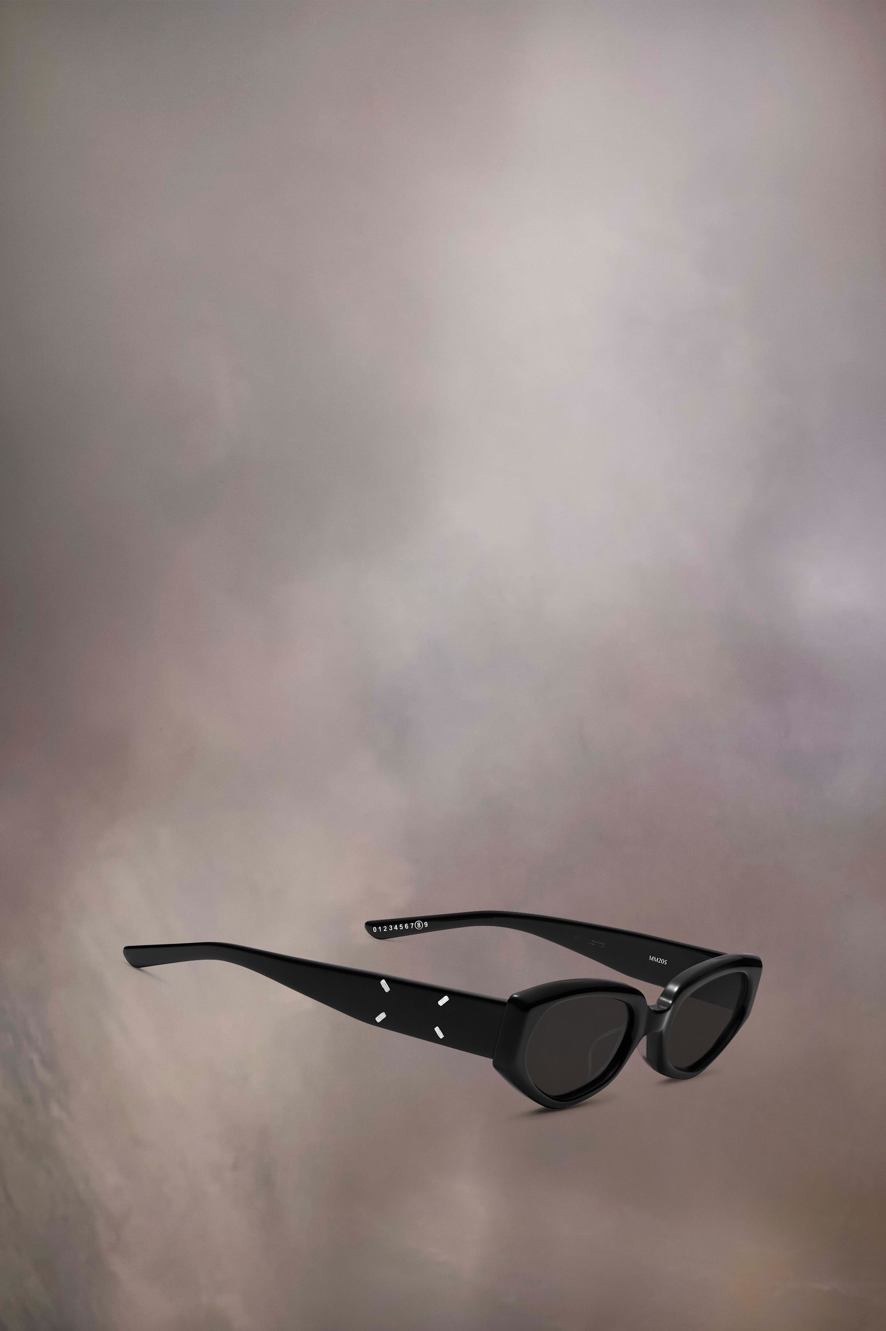 Black Minimalist Sunglasses x Gentle Monster​ | Maison Margiela