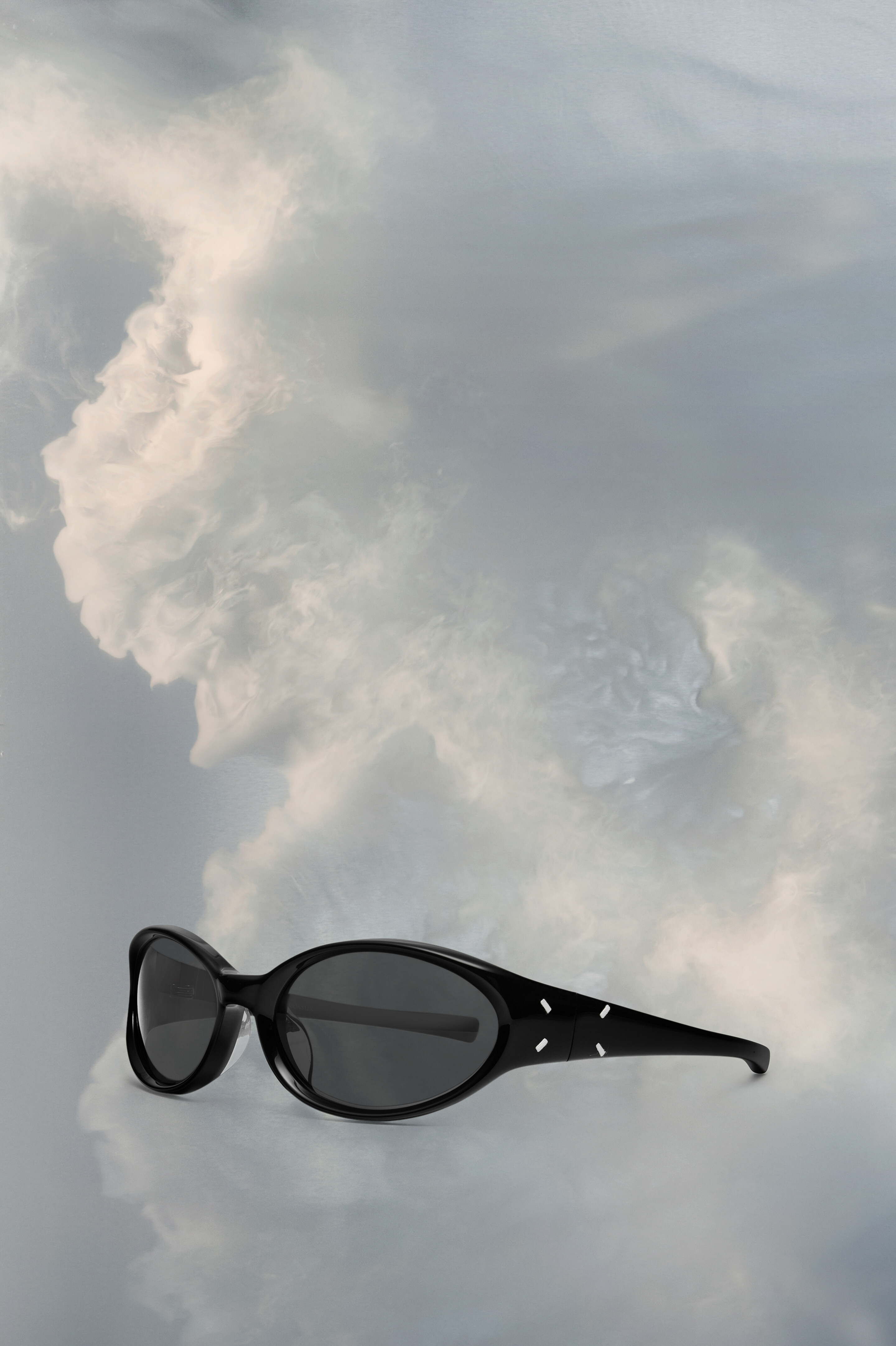 GENTLE MONSTER×Maison Margiela サングラス Black Oval Sunglasses MM x Gentle Monster | Maison Margiela