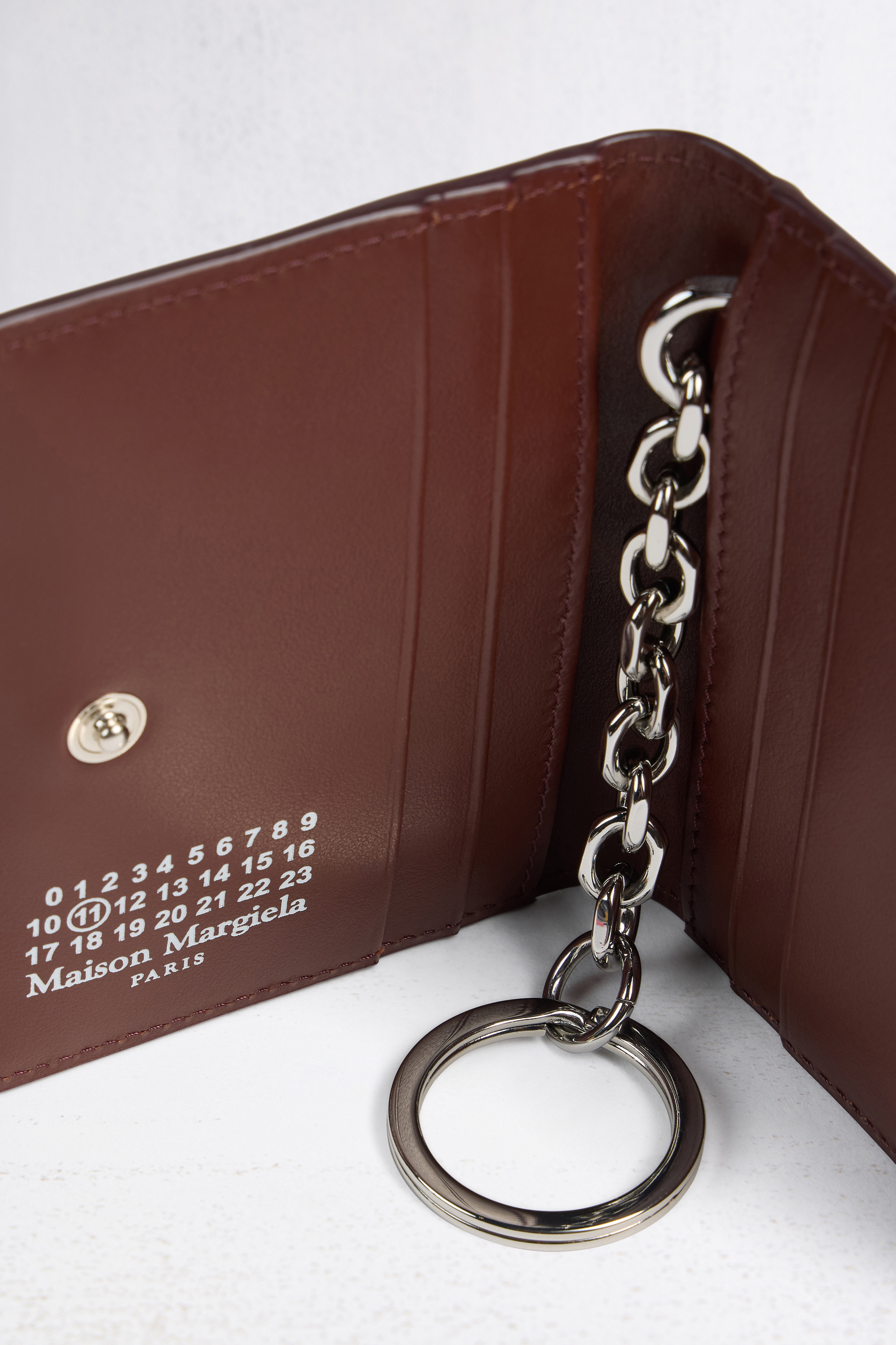 4ステッチ キーリング付きカードホルダー レッド | Maison Margiela公式
