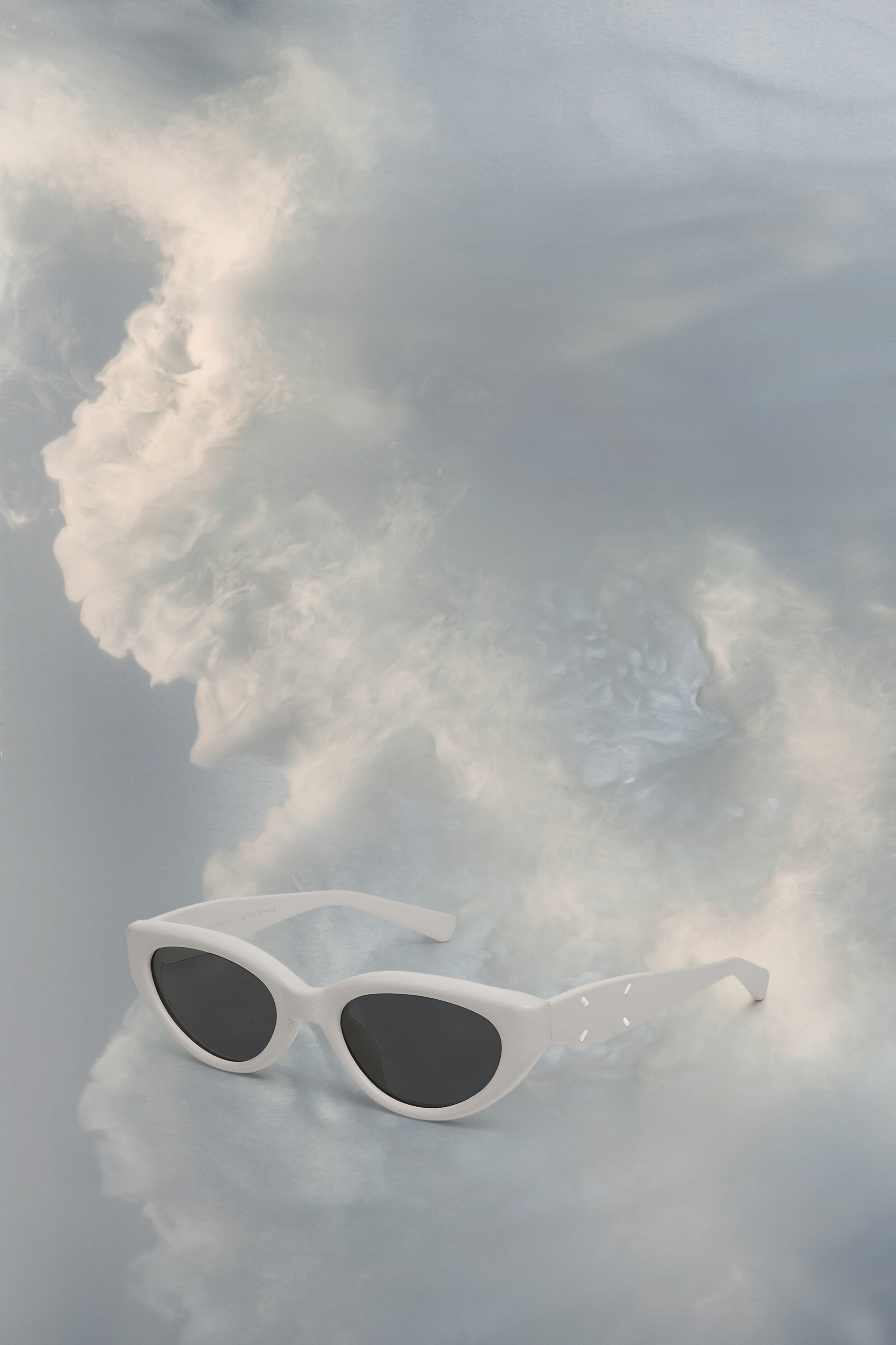 Sunglasses MM X Gentle Monster MM108 LEATHER | Maison Margiela