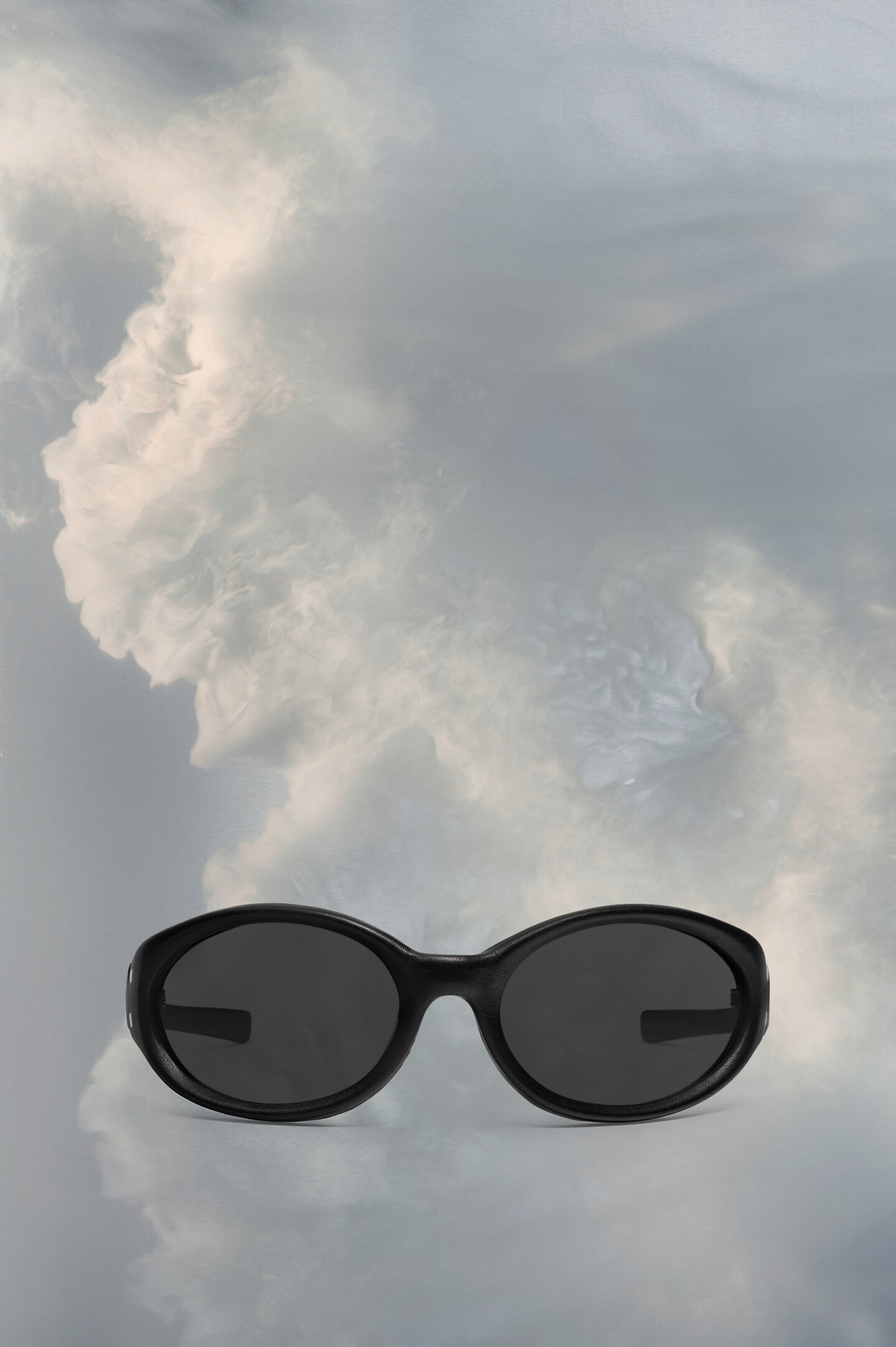 Glasses MM X Gentle Monster MM104 LEATHER | Maison Margiela