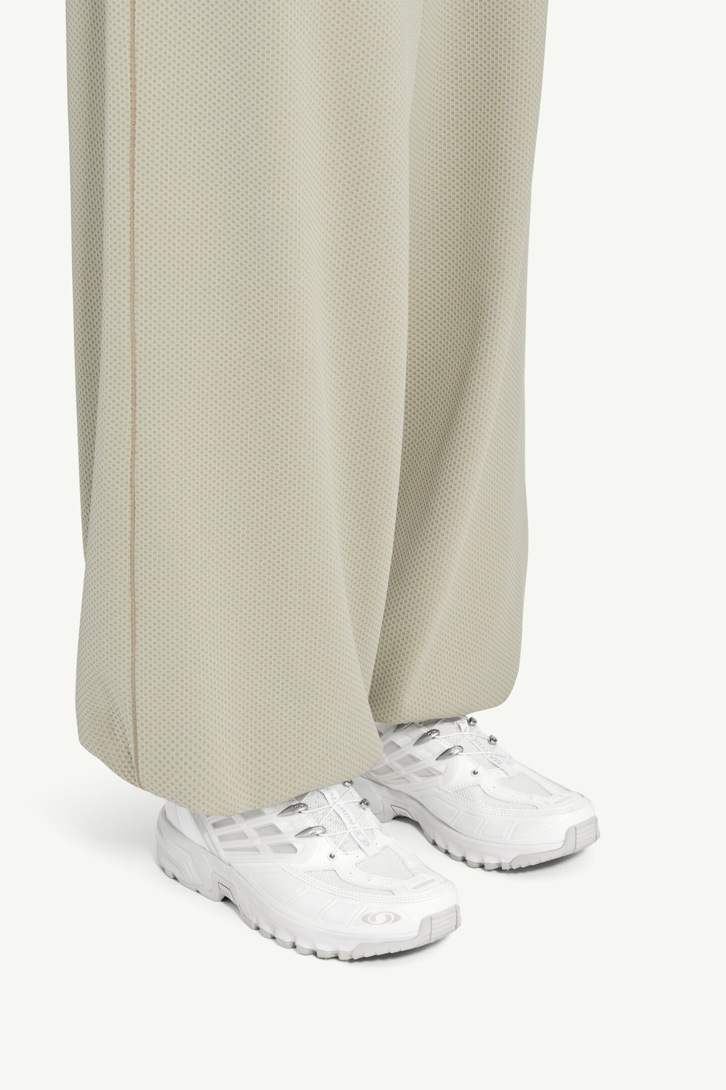新品　sorm86 ソルム変身ボレロ　White White MM6 x Salomon ACS Pro | MM6 Official