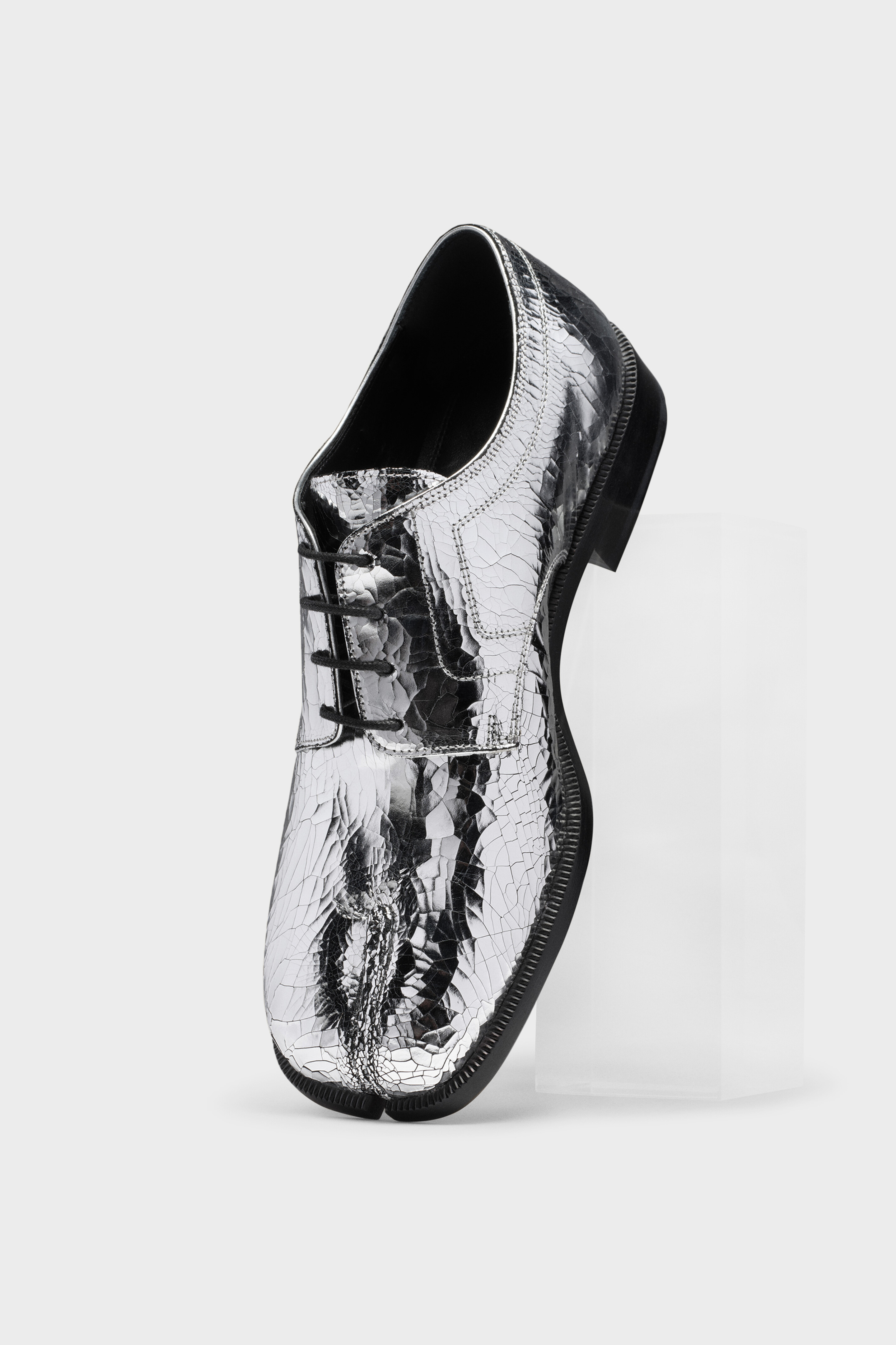 MAISON MARGIELA TABIブロークンミラー　シルバー23CM Tabi Mirror Brogues Silver - Split Toe | Maison Margiela