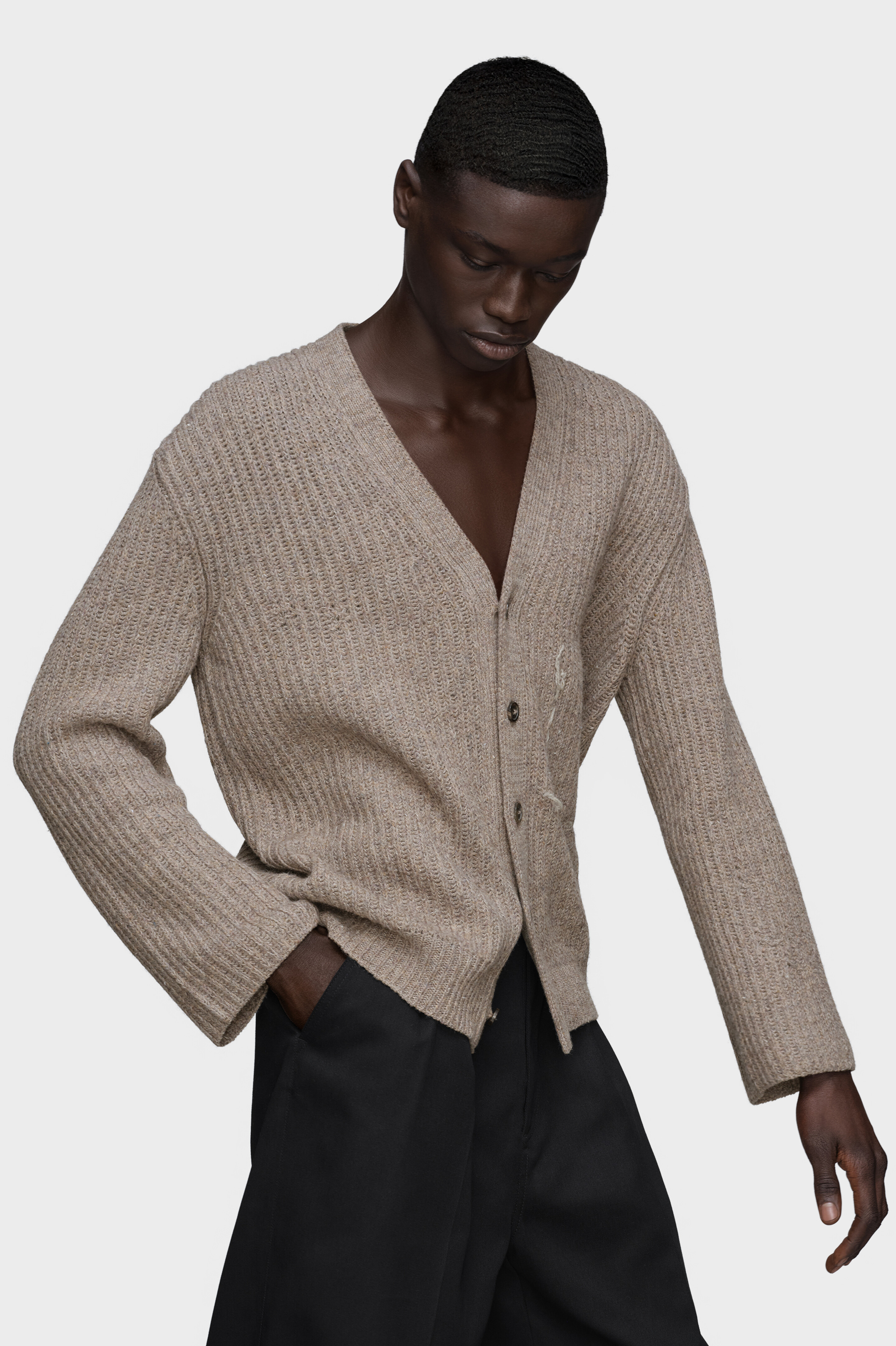 希少 新品タグ付き メゾンマルジェラ ウール リブ カーディガン ワンピース 希少 新品タグ付き メゾンマルジェラ ウール リブ カーディガン