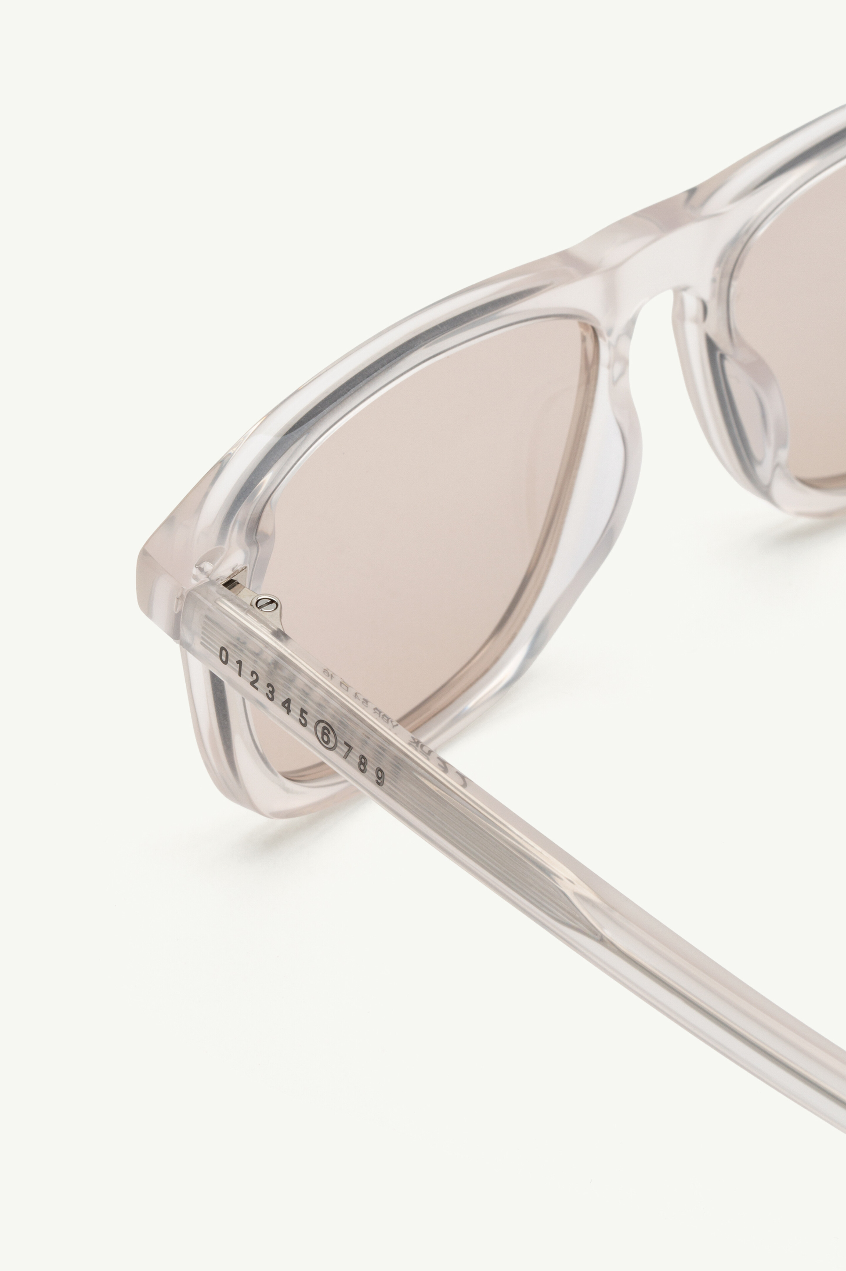 Continuous form sunglasses 3