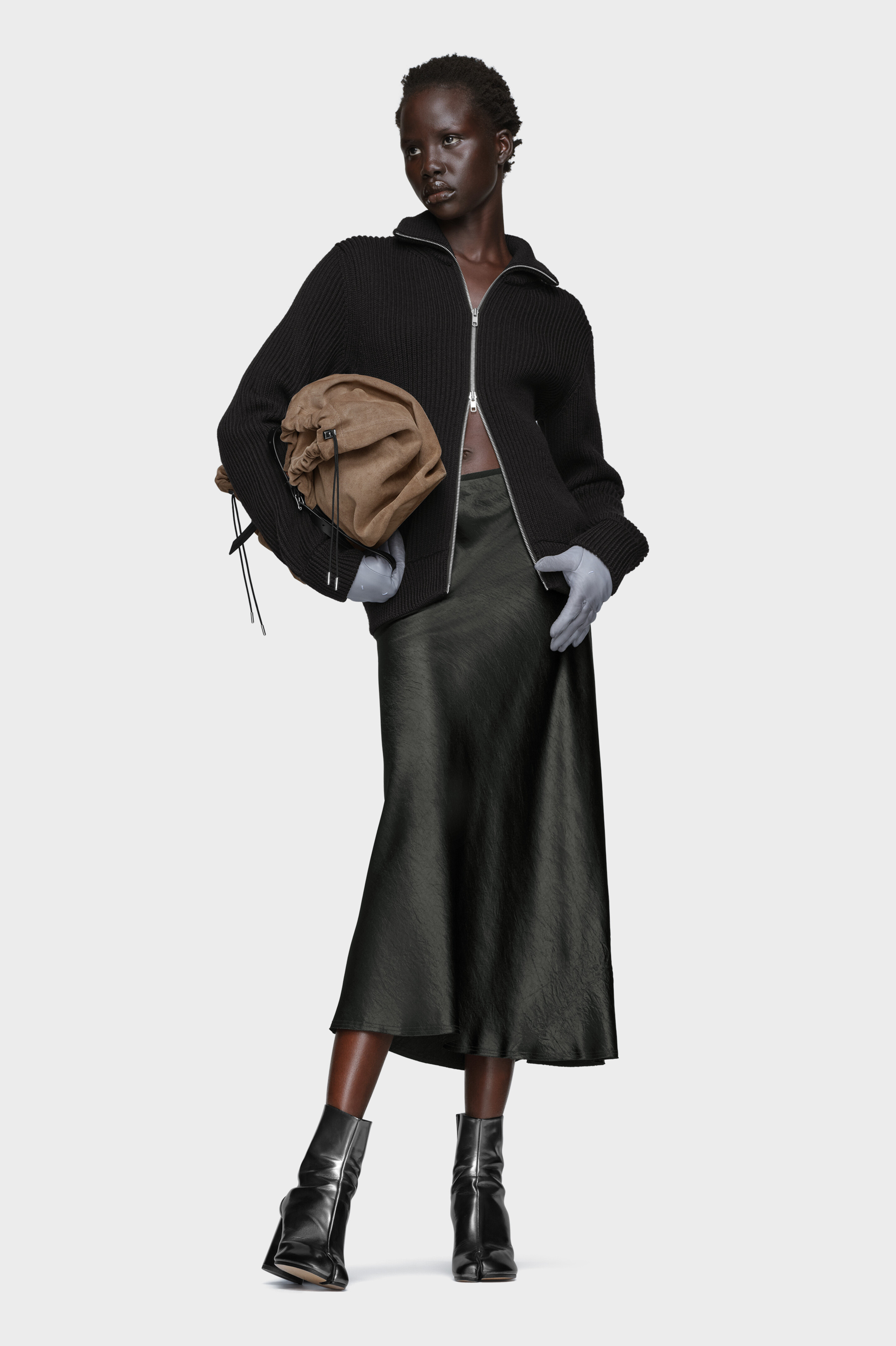 サテン ミディスカート