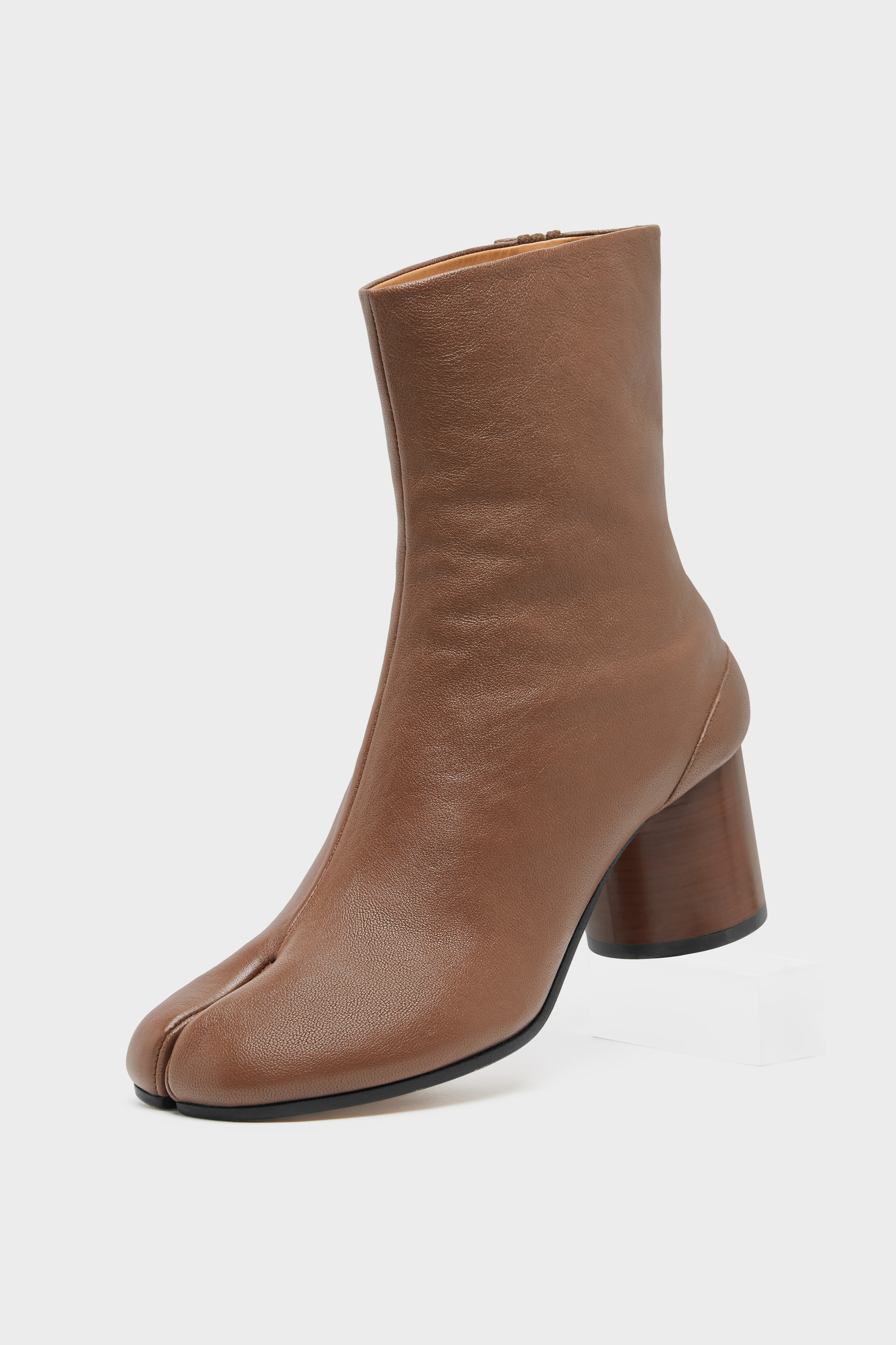Women's Brown Leather Mid-Heeled Tabi Chelsea Boots