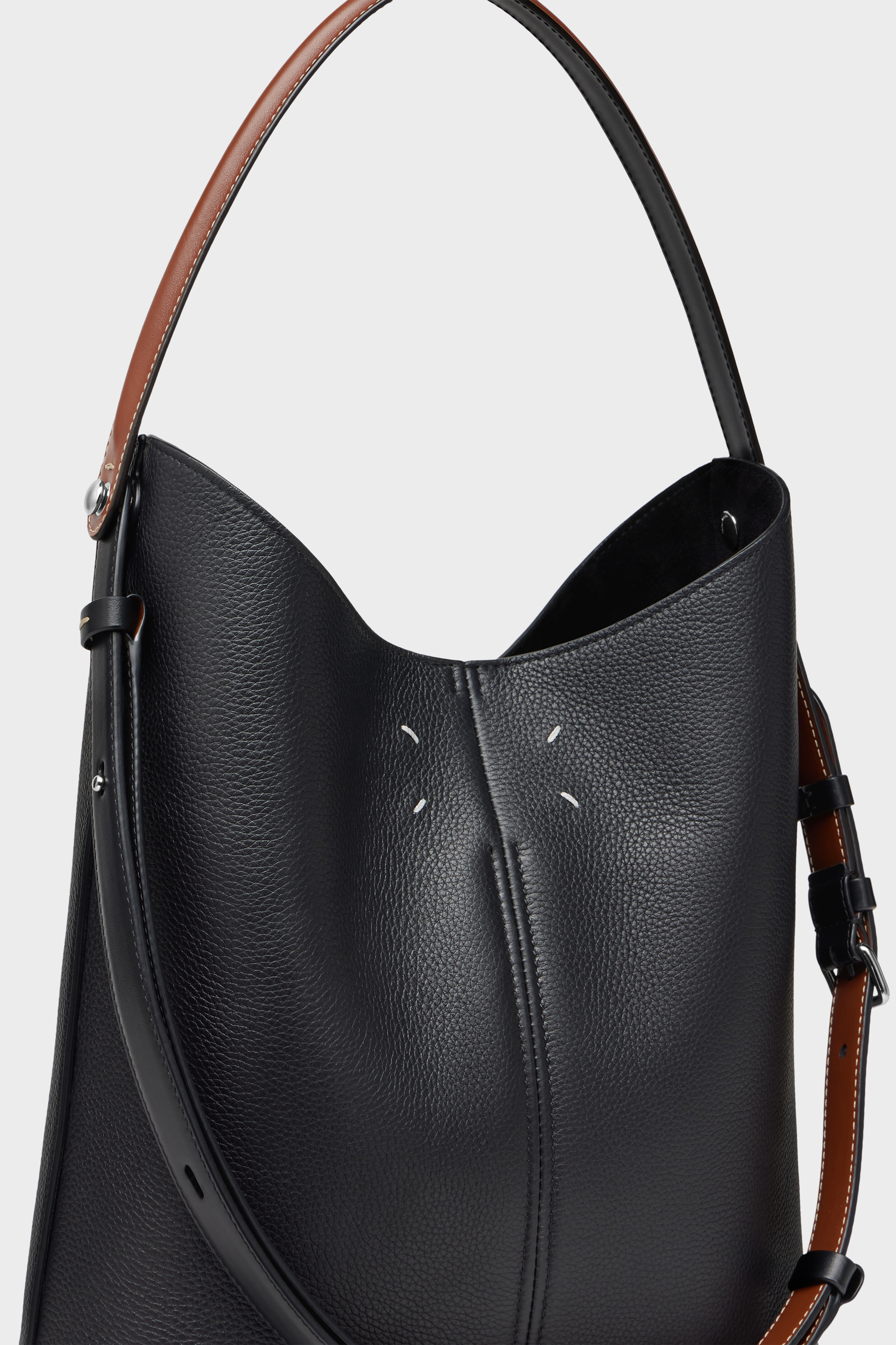 【未使用保管品】MM6 Maison Margiela メゾンマルジェラHOBO MM6 Maison Margiela MM6 by Maison Martin Margiela Japanese Hobo