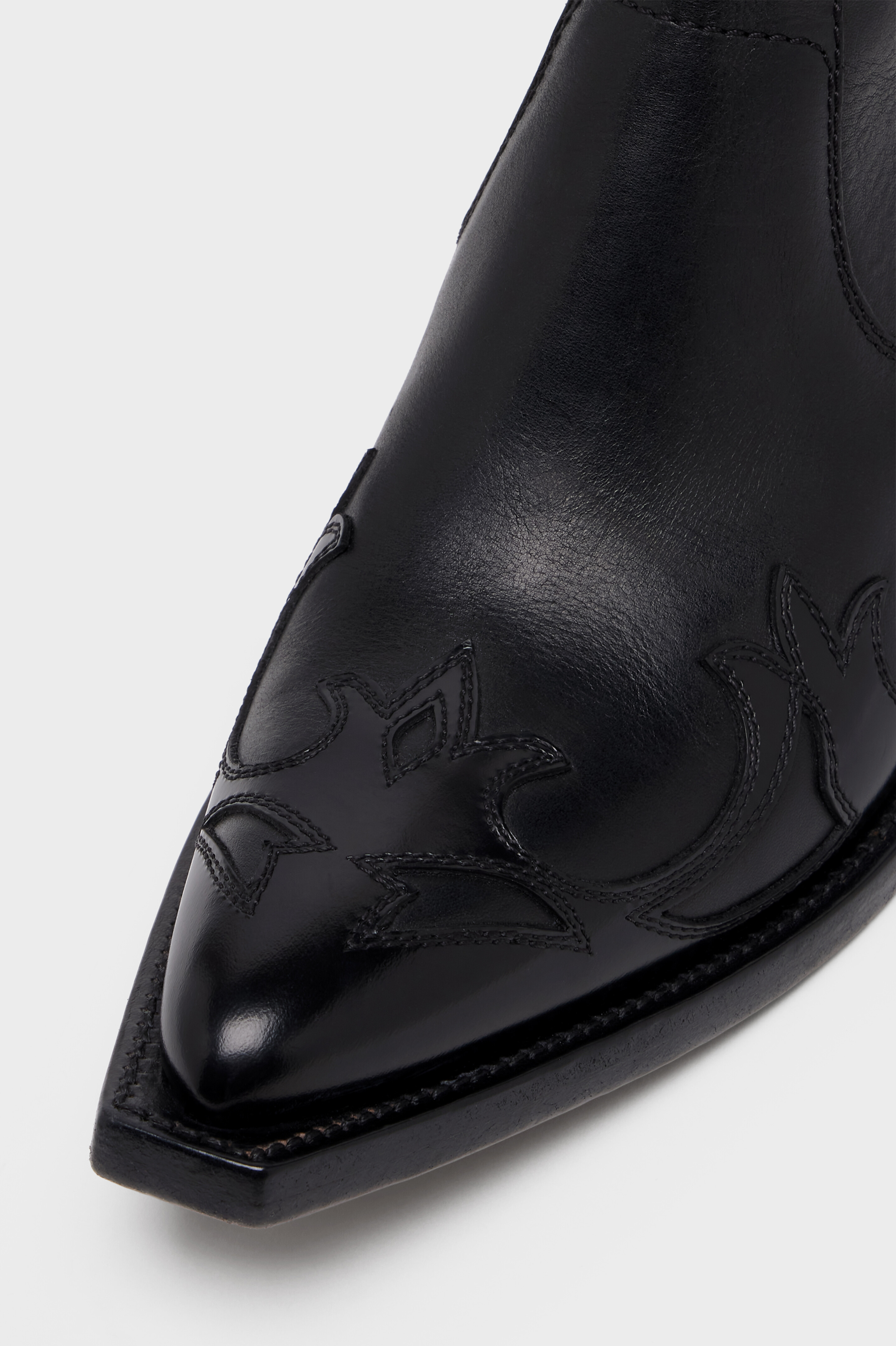 Black Heel-Less Western Flame Boot | Maison Margiela Official