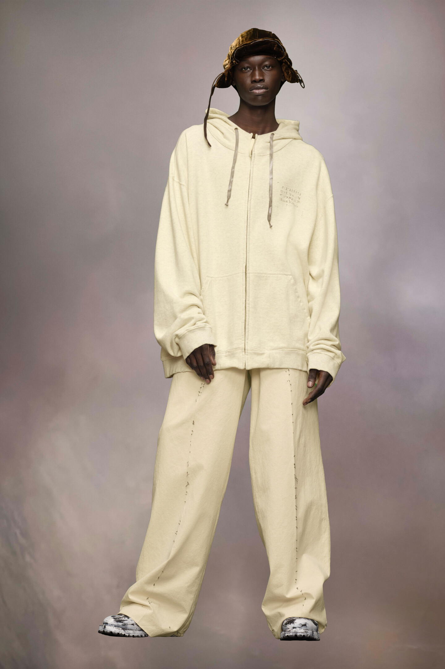 Stamp logo zip hoodie