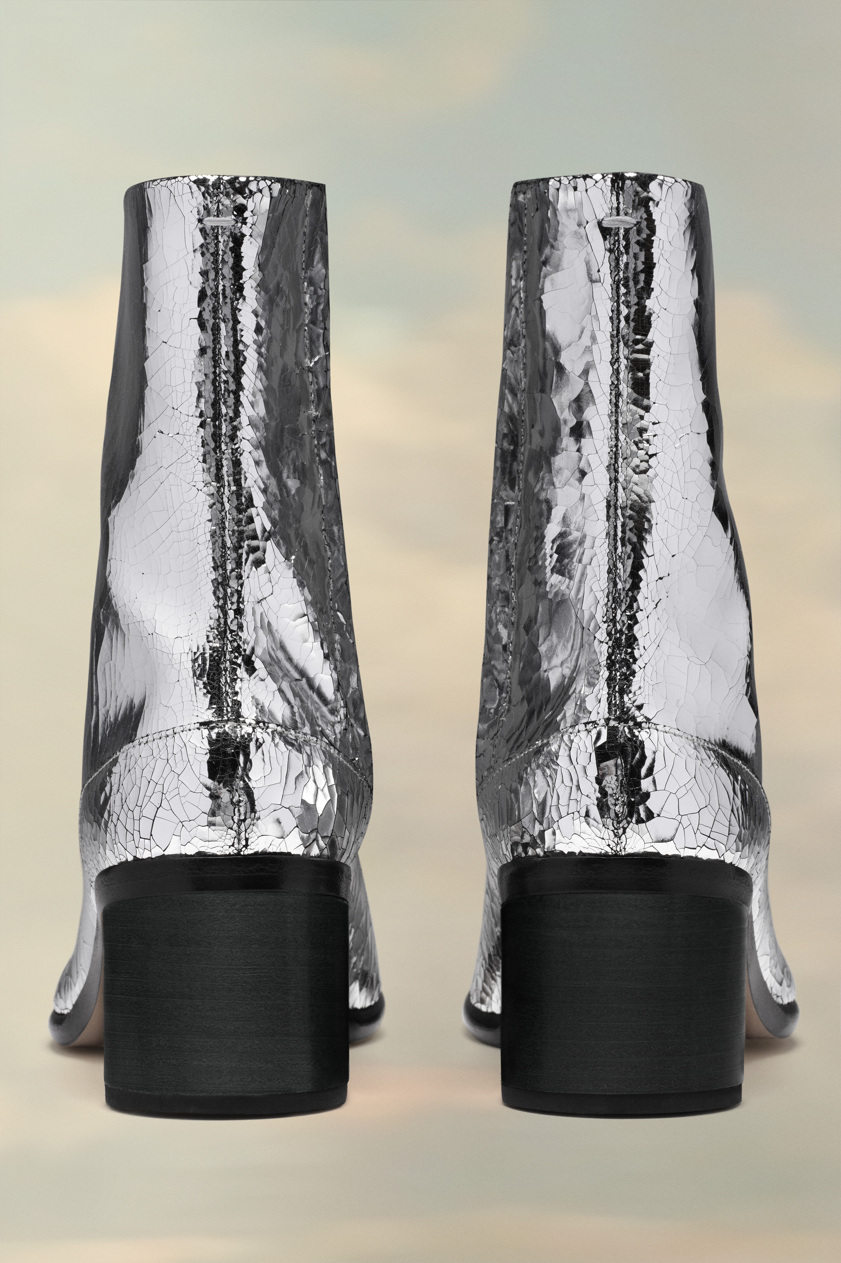 Tabi broken mirror boots